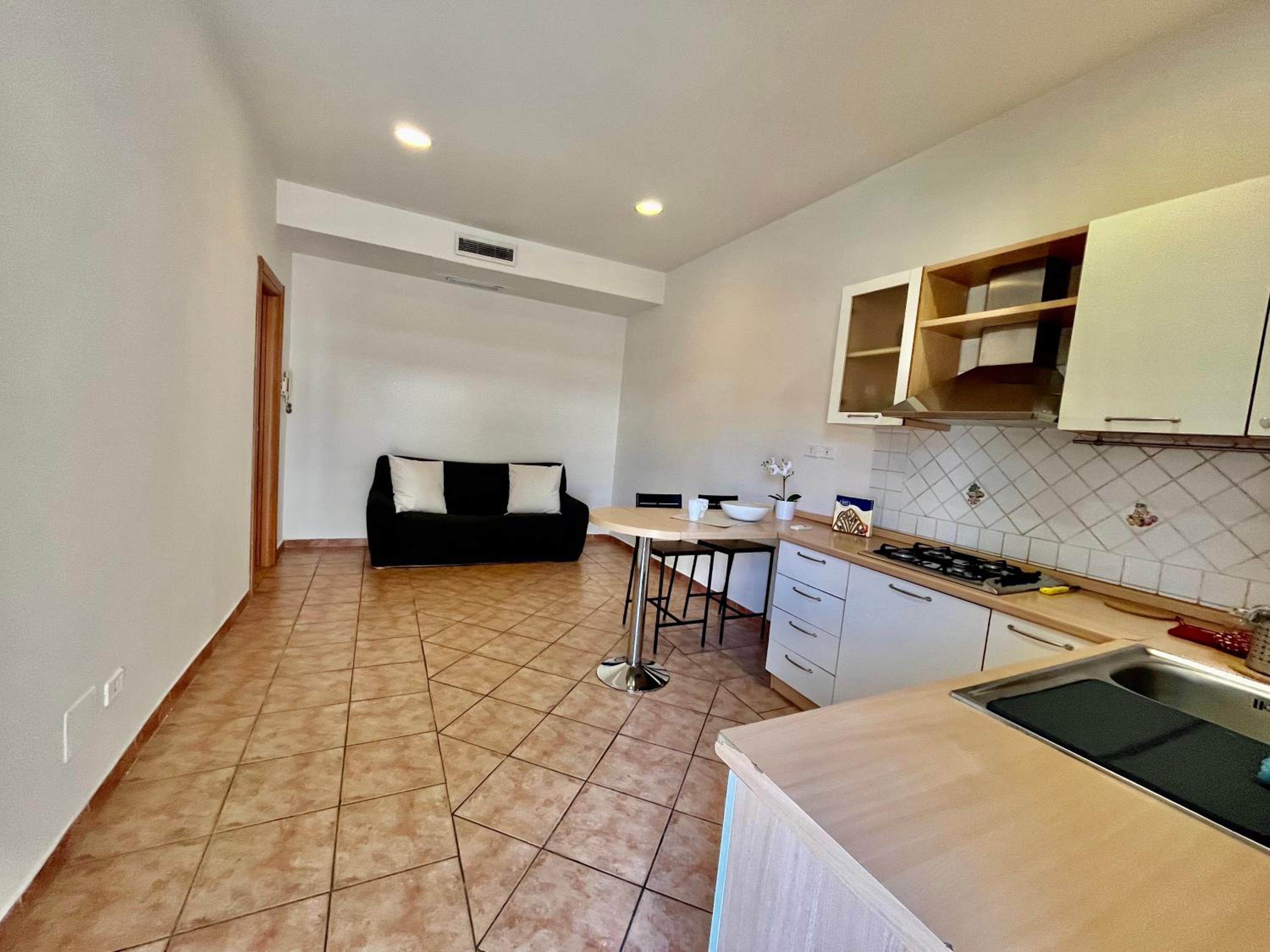 Apartment photo 2