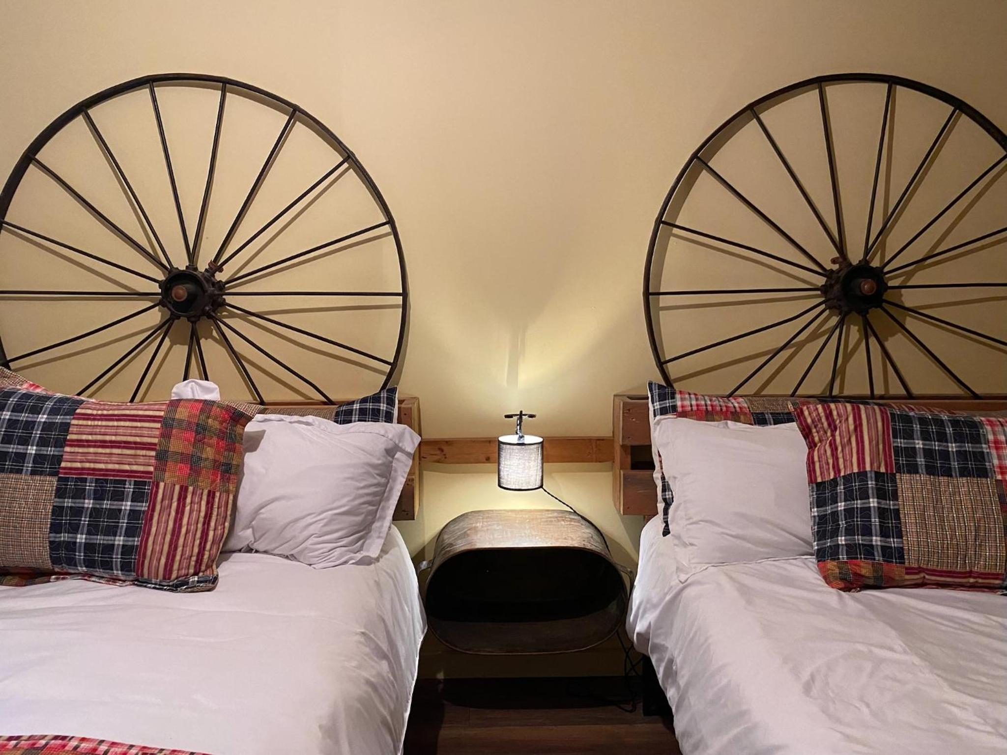 Standard Double Room With Shared Bathroom photo 3