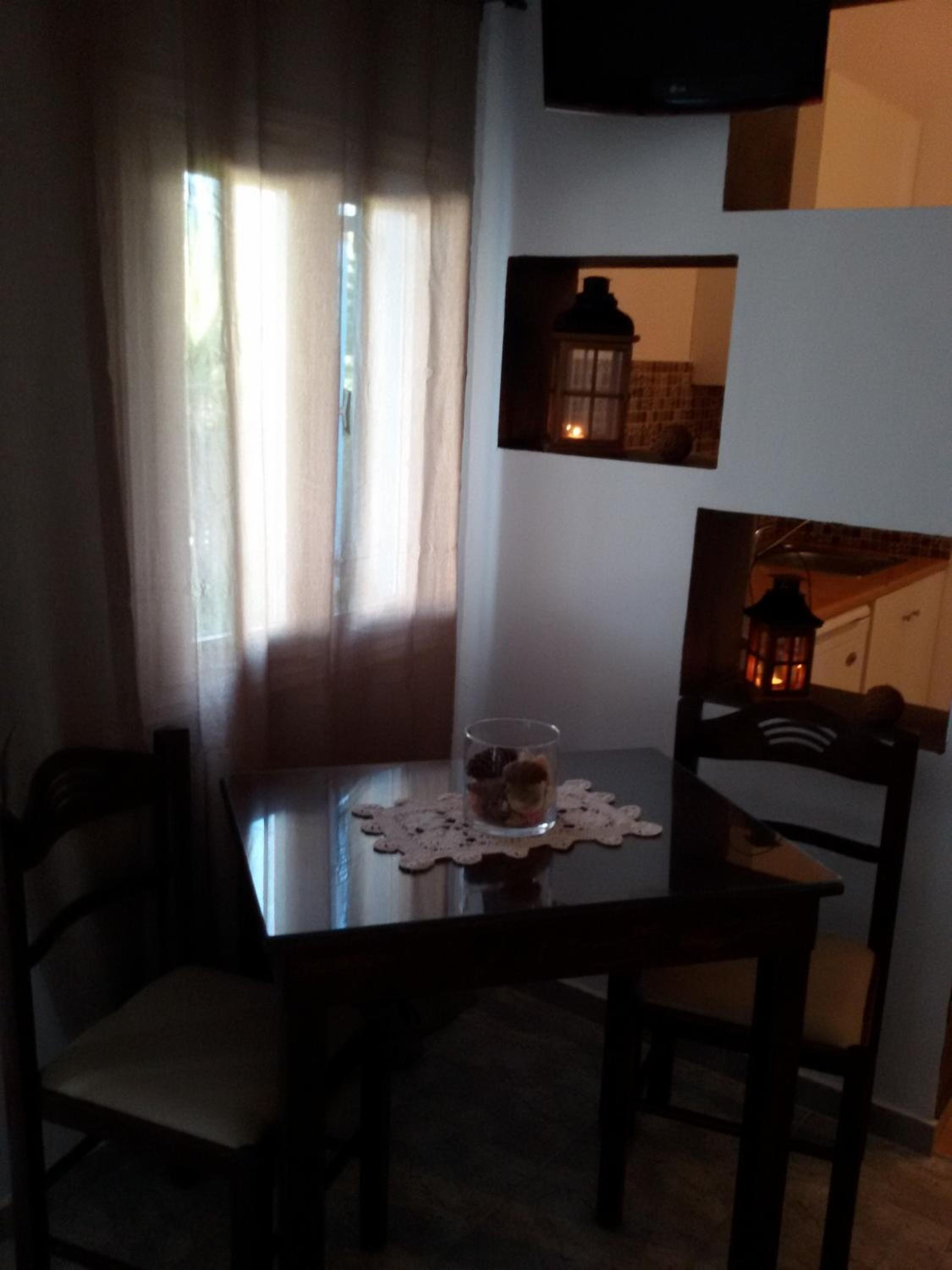 One-Bedroom Apartment - Photo 11