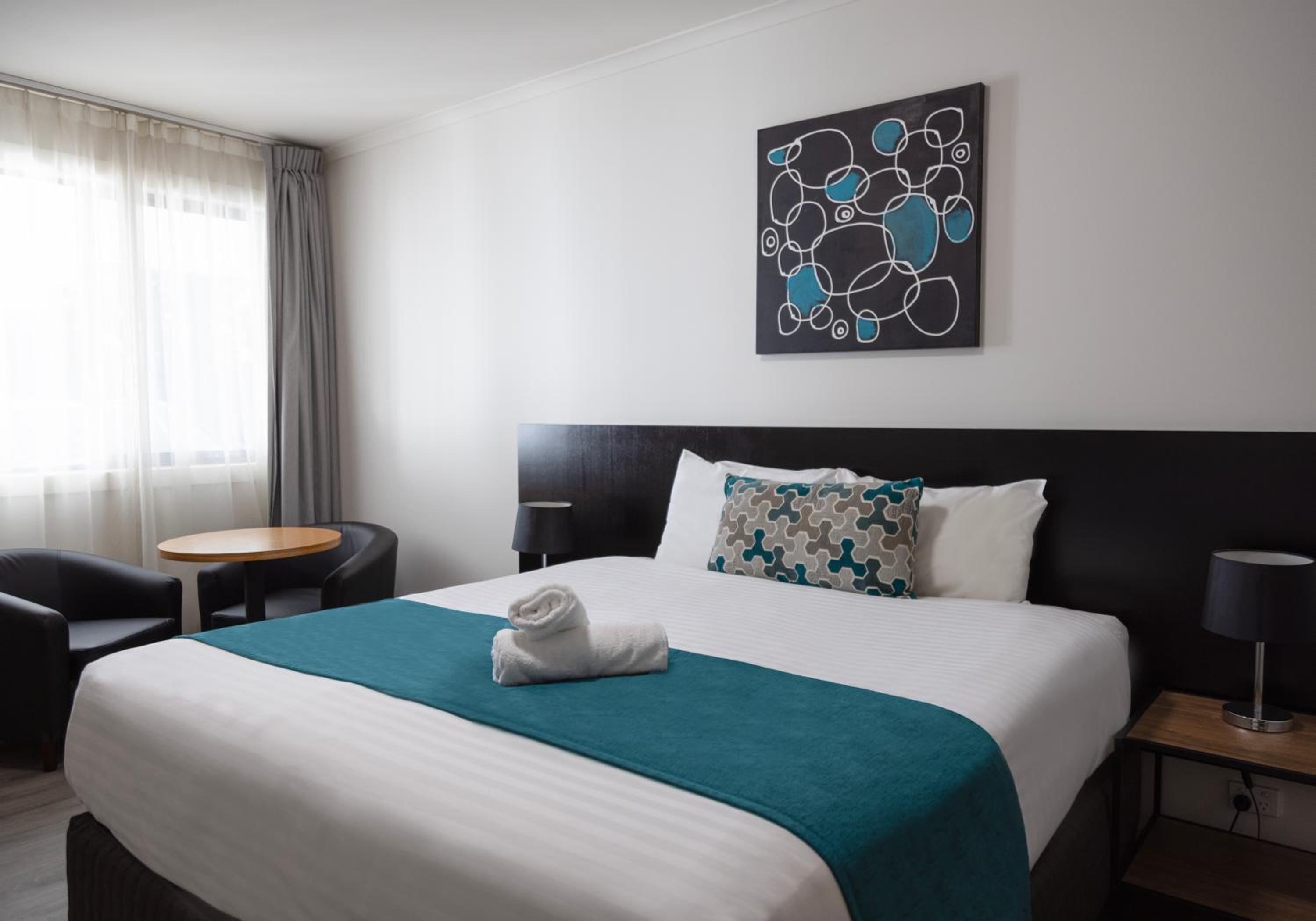 King Room with Spa Bath photo 2