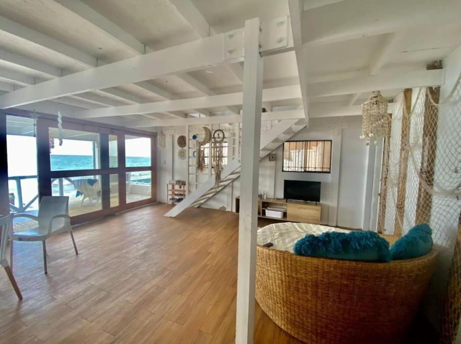 Three-Bedroom House photo 1