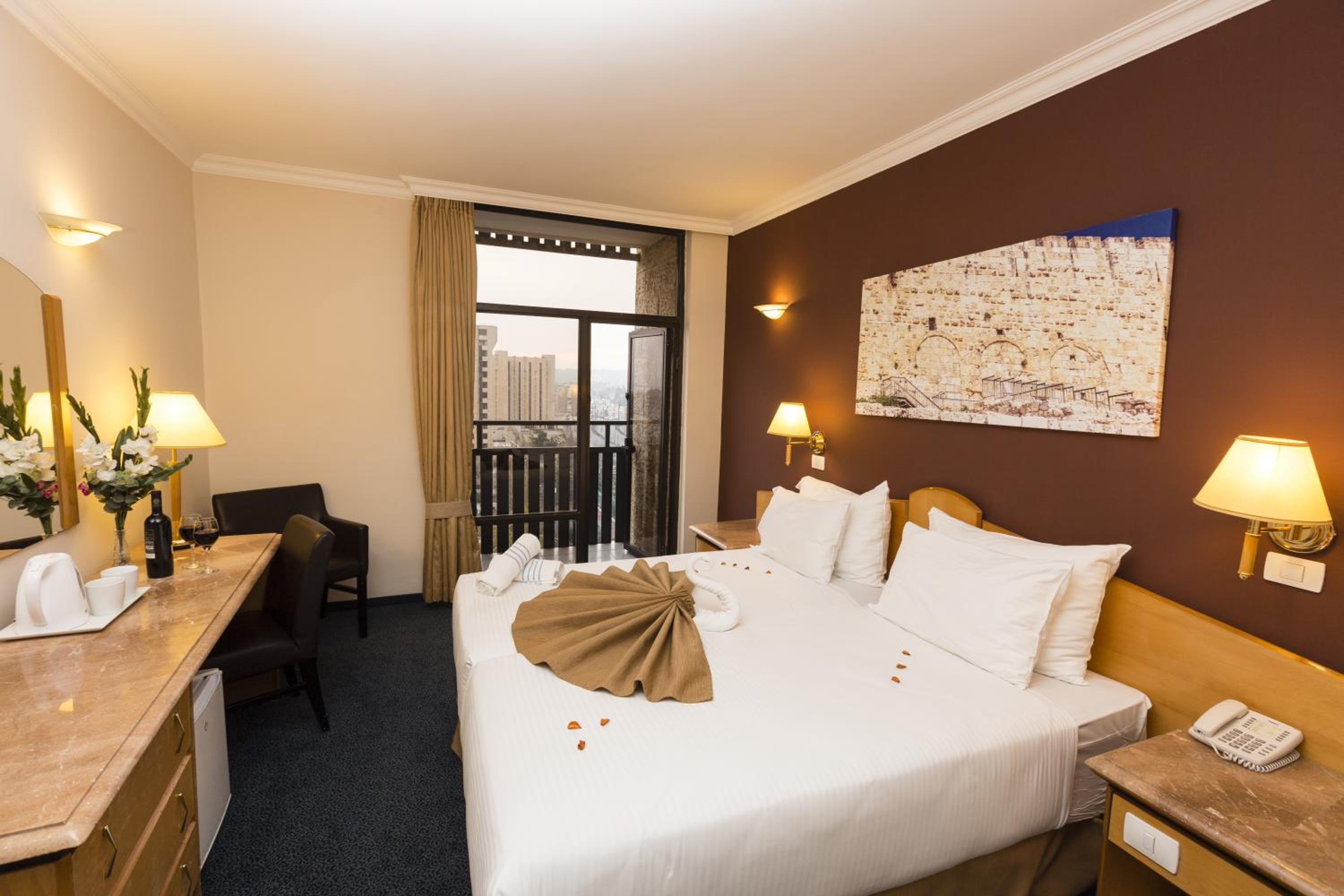 Superior Double Or Twin Room photo 3