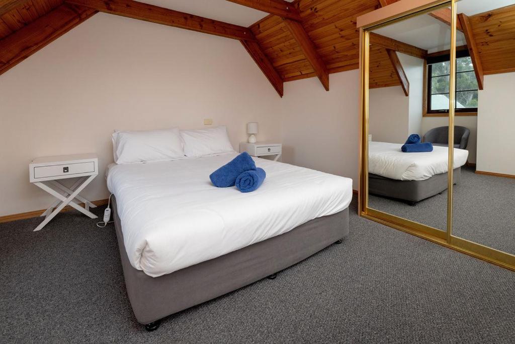 Two-Bedroom Cottage