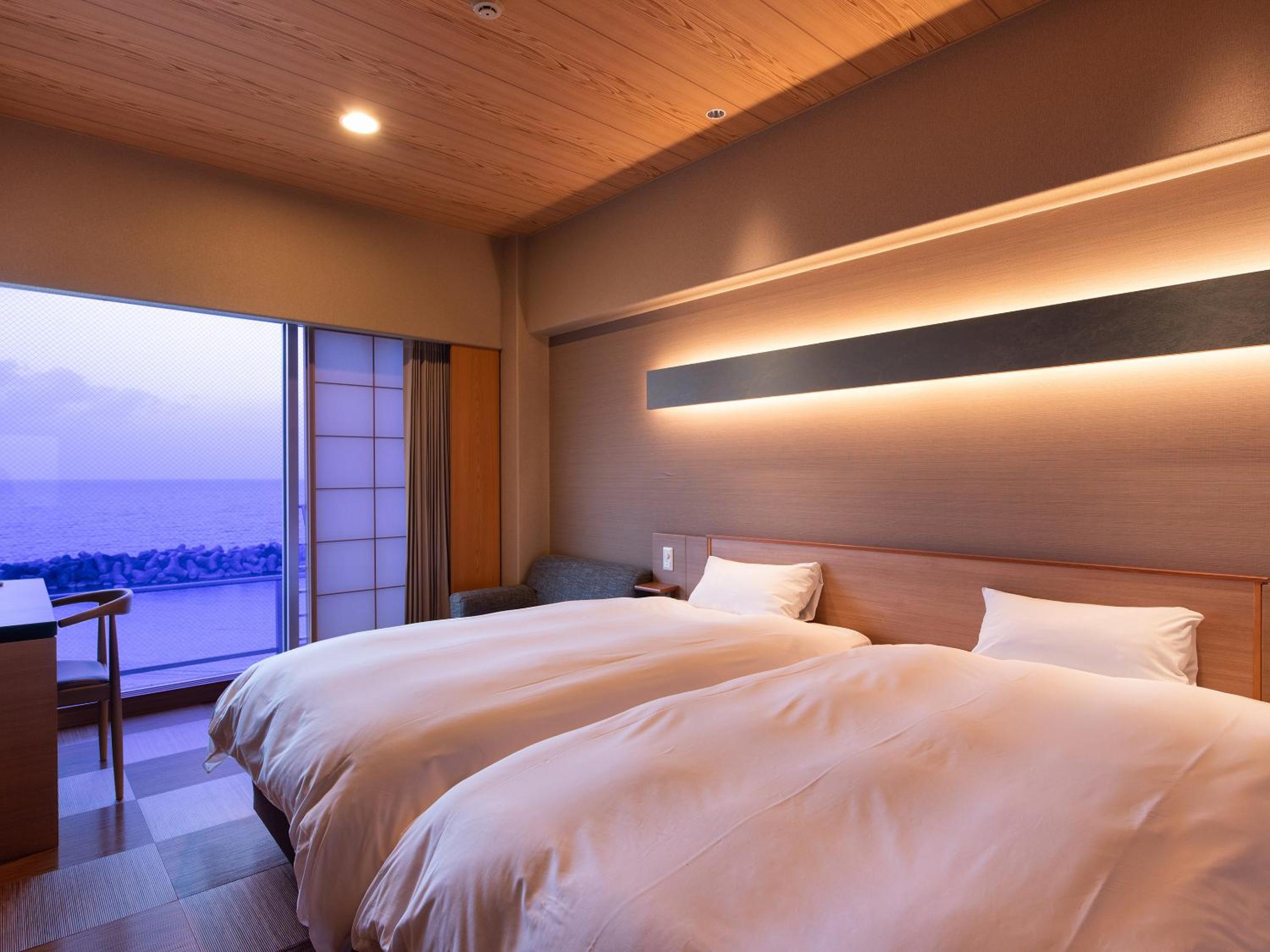 Standard Twin Room With Sea View photo 1
