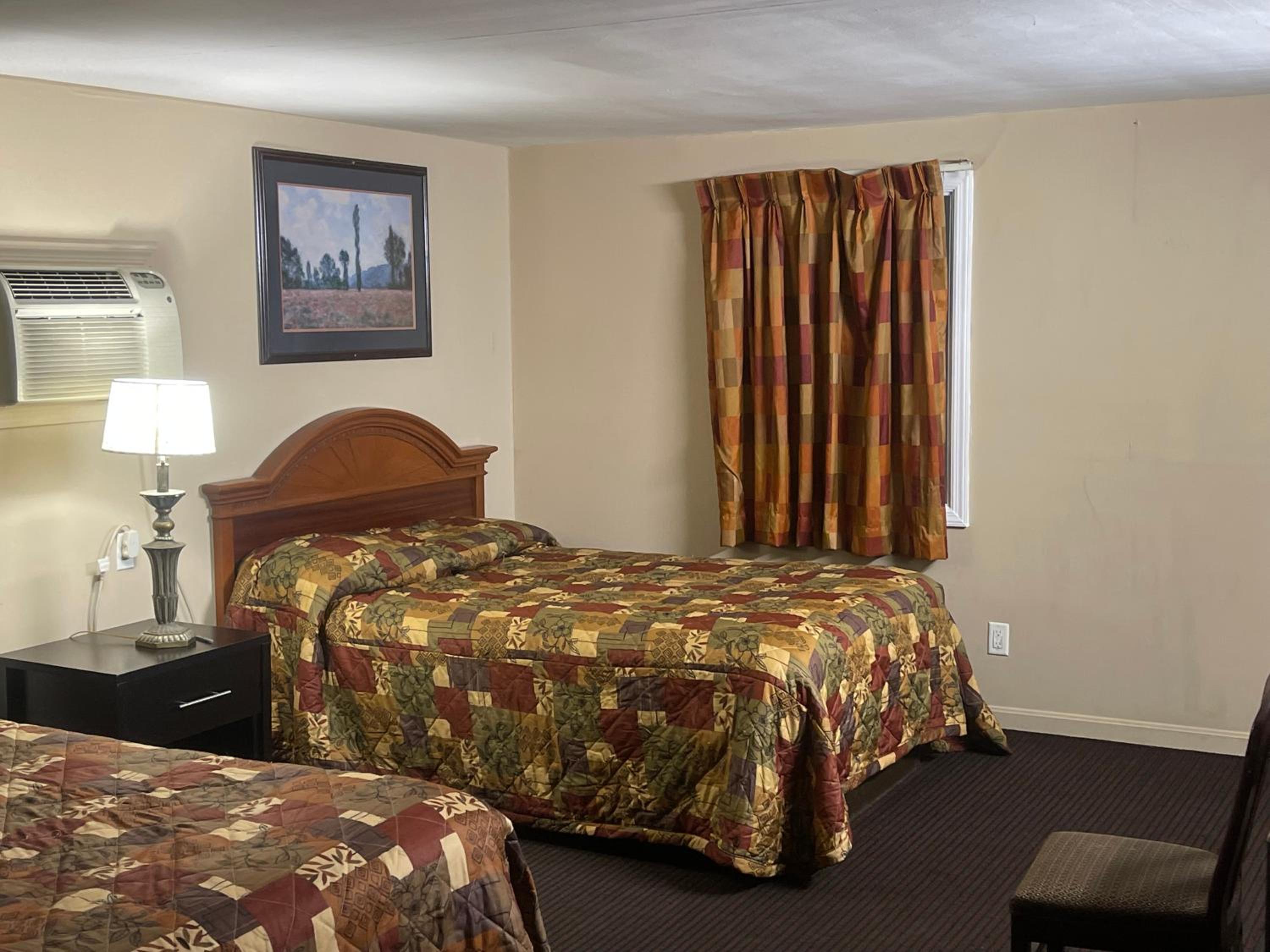 Standard Double Room - Photo 8