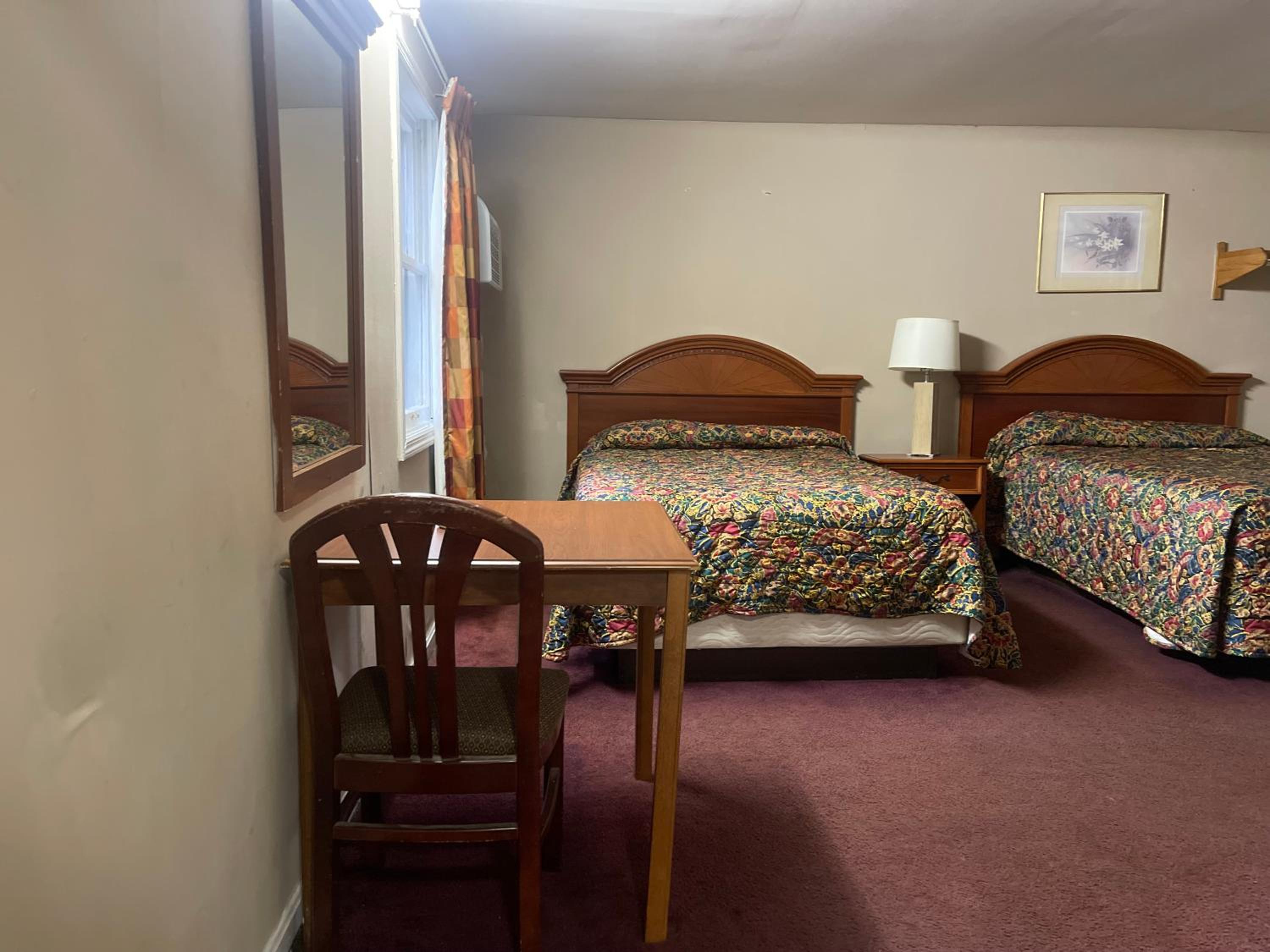 Standard Double Room - Photo 10