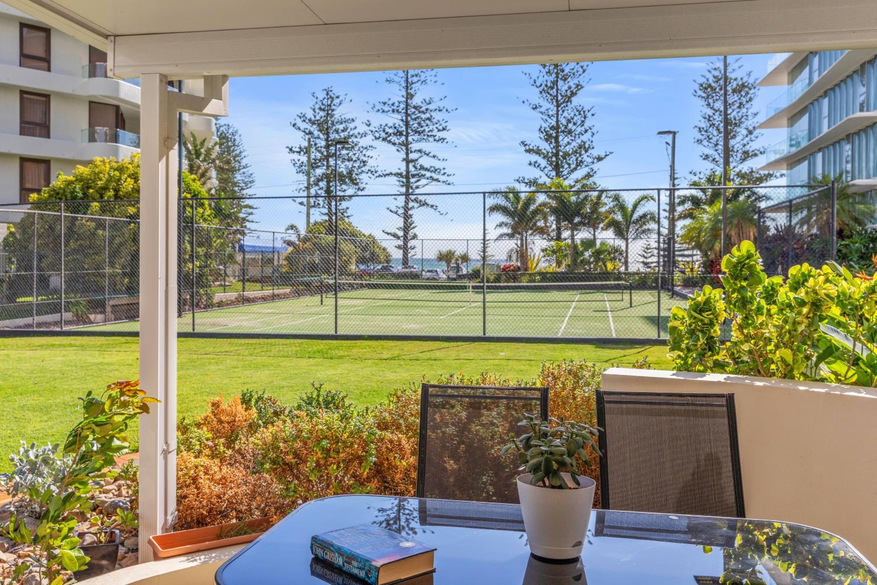 2 Bedroom Garden and Beach View Deluxe Apartment photo 2
