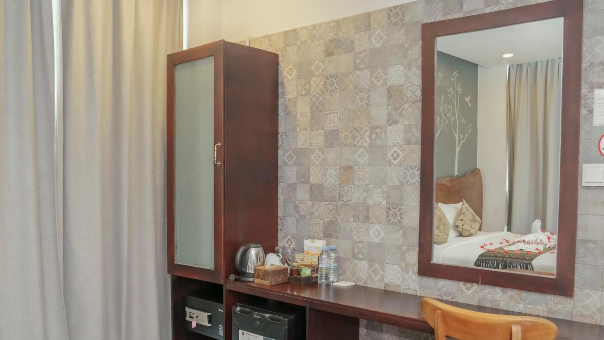 Deluxe Double Balcony with Bathtub photo 3