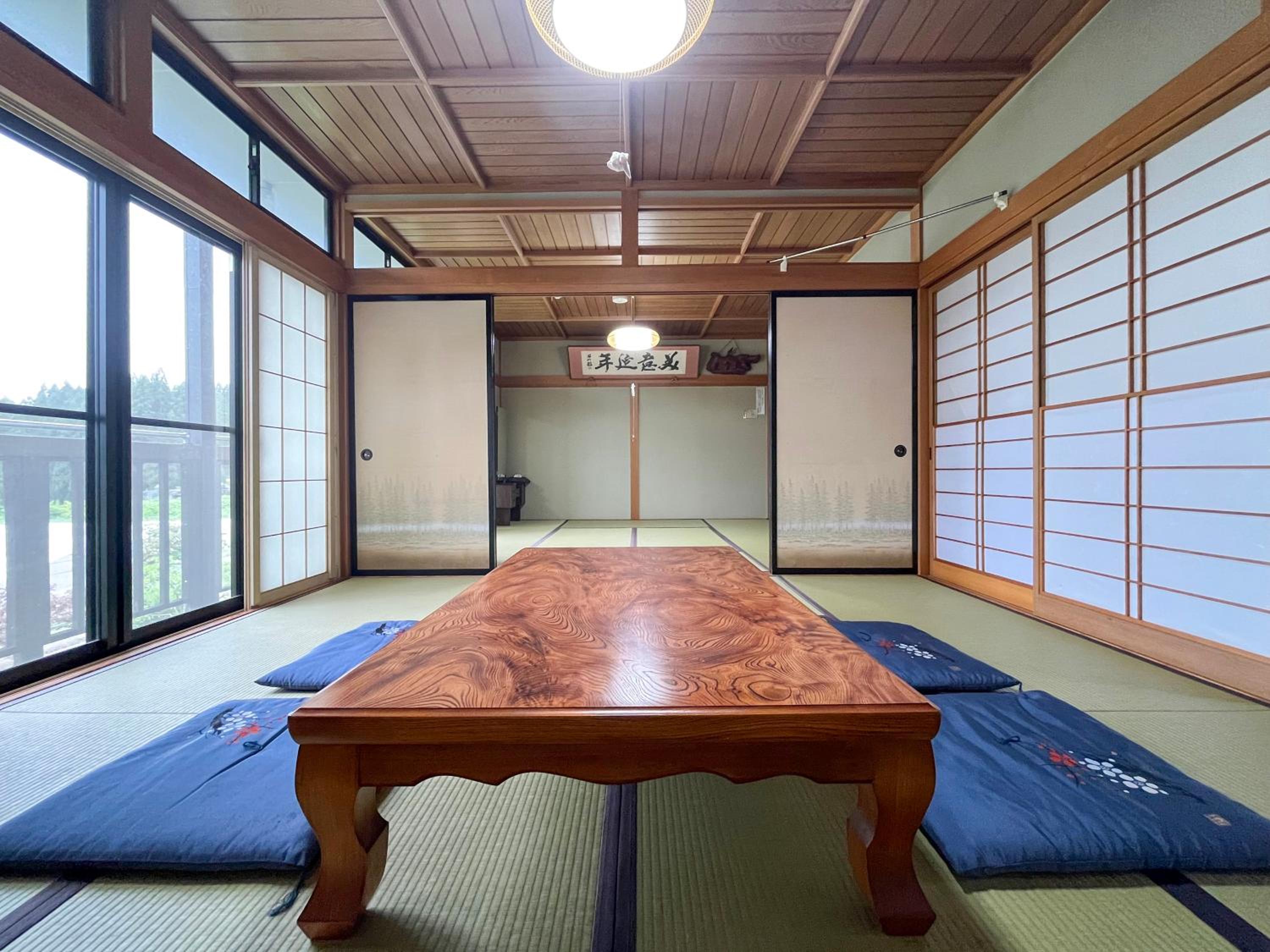Japanese-Style Room