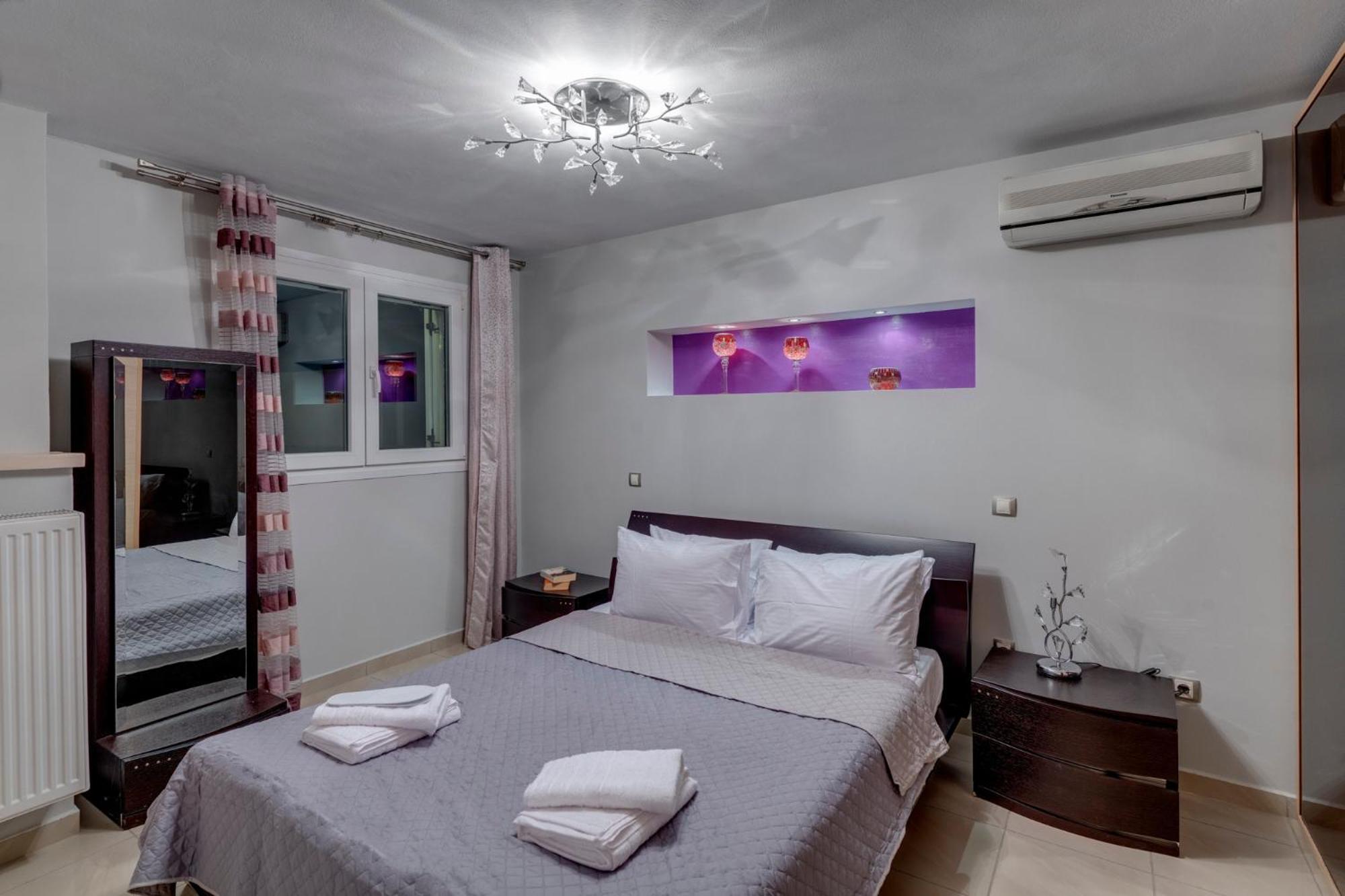 Three-Bedroom Villa photo 3