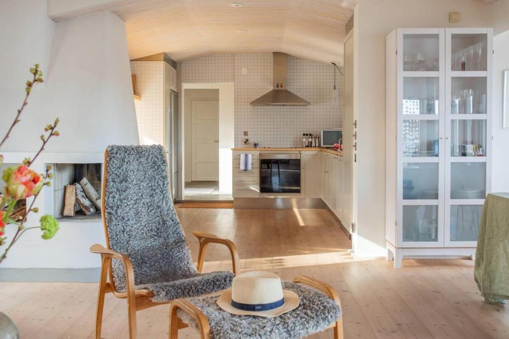 Villa photo 1