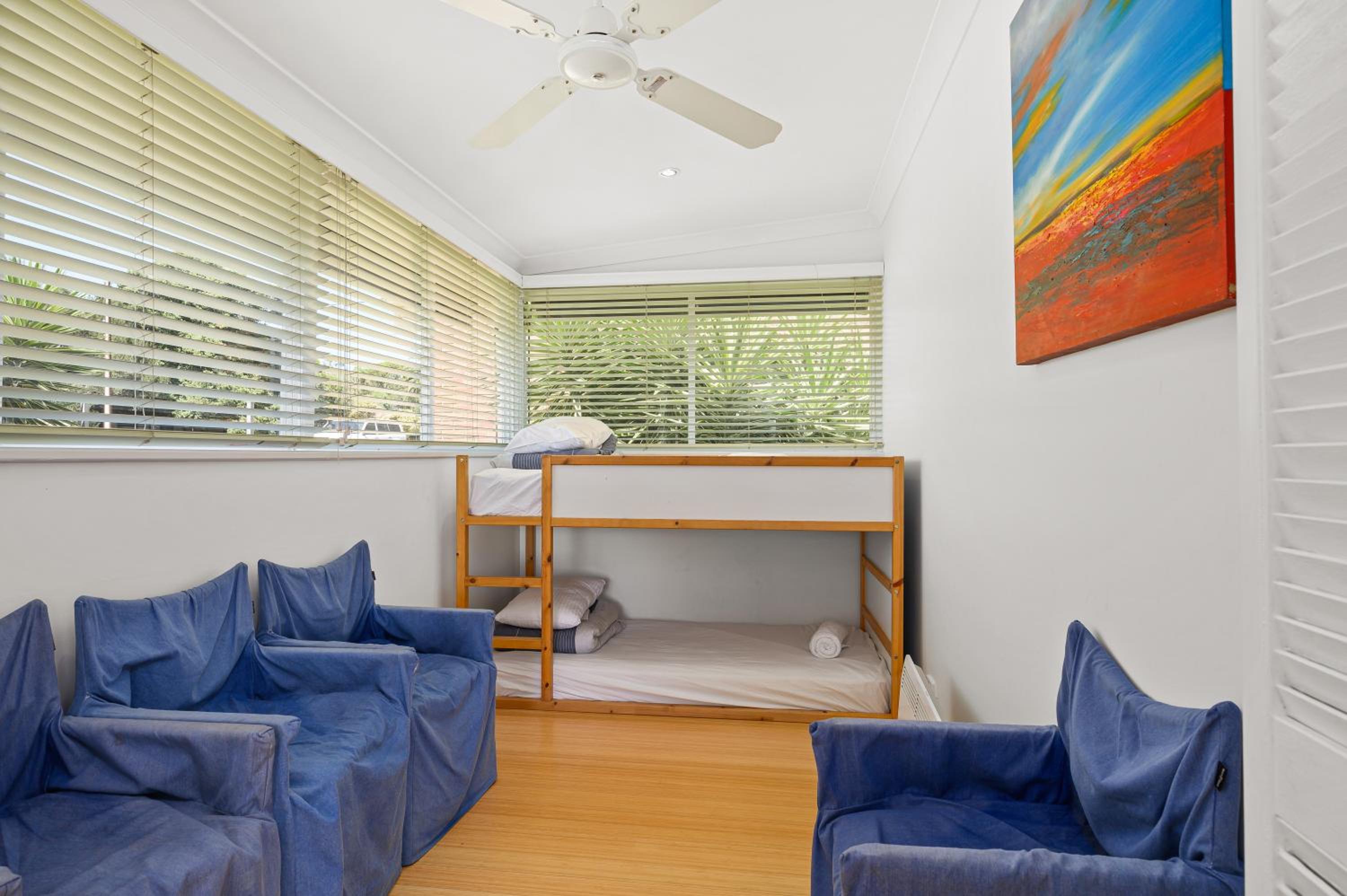 Four-Bedroom House photo 1
