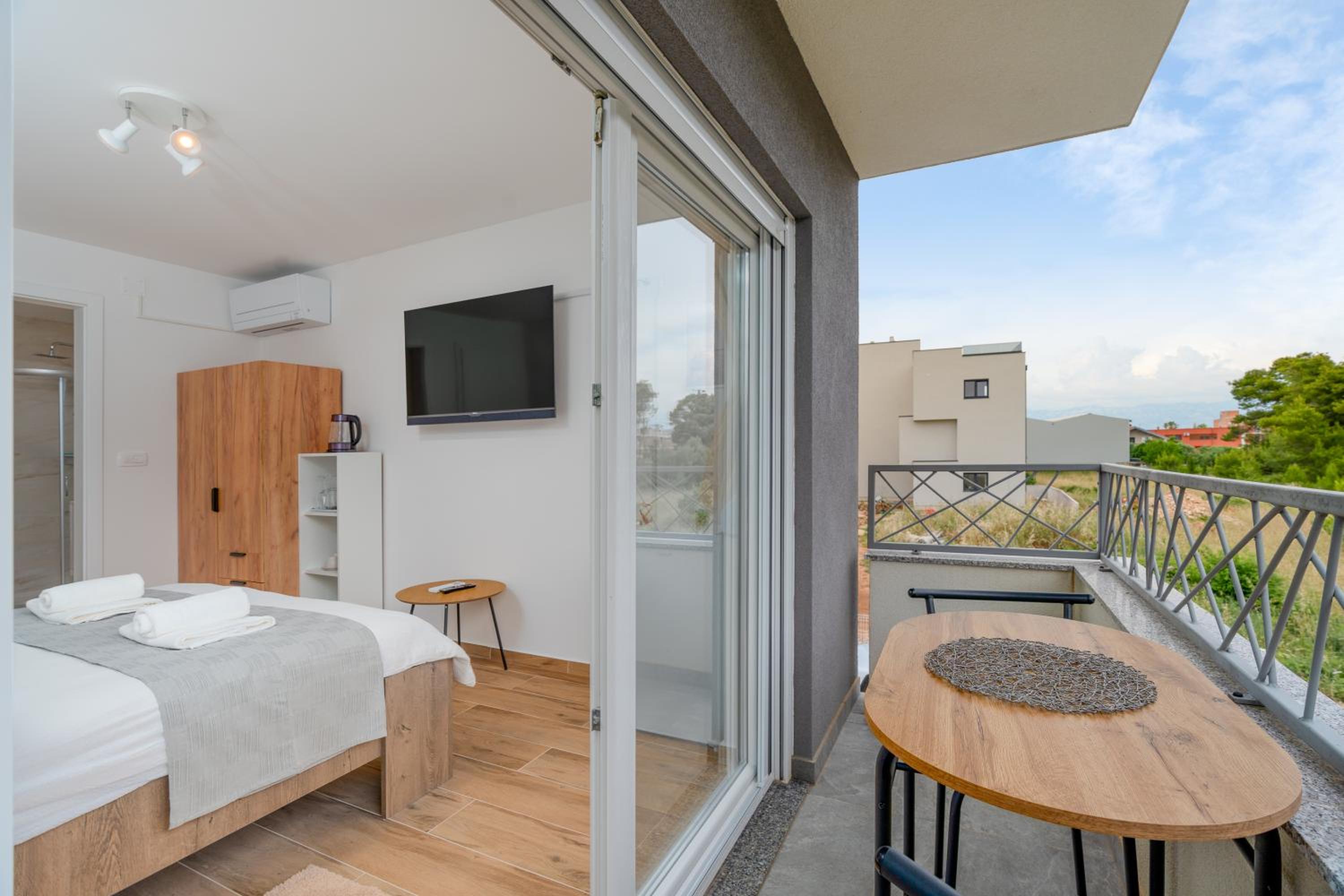 Double Room with Private Bathroom