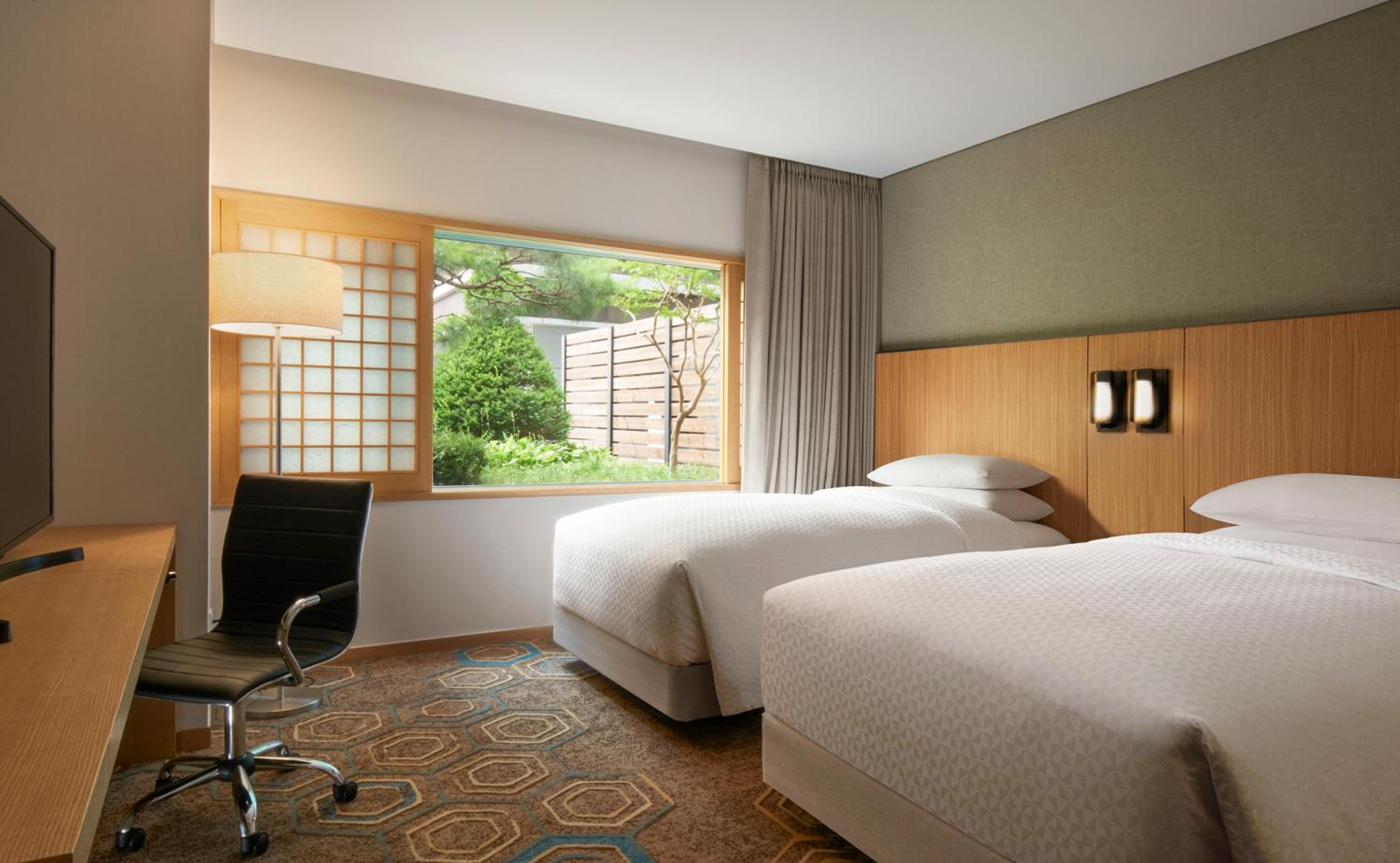 Superior, Guest room, 2 Twin/Single Bed(s) - Photo 2