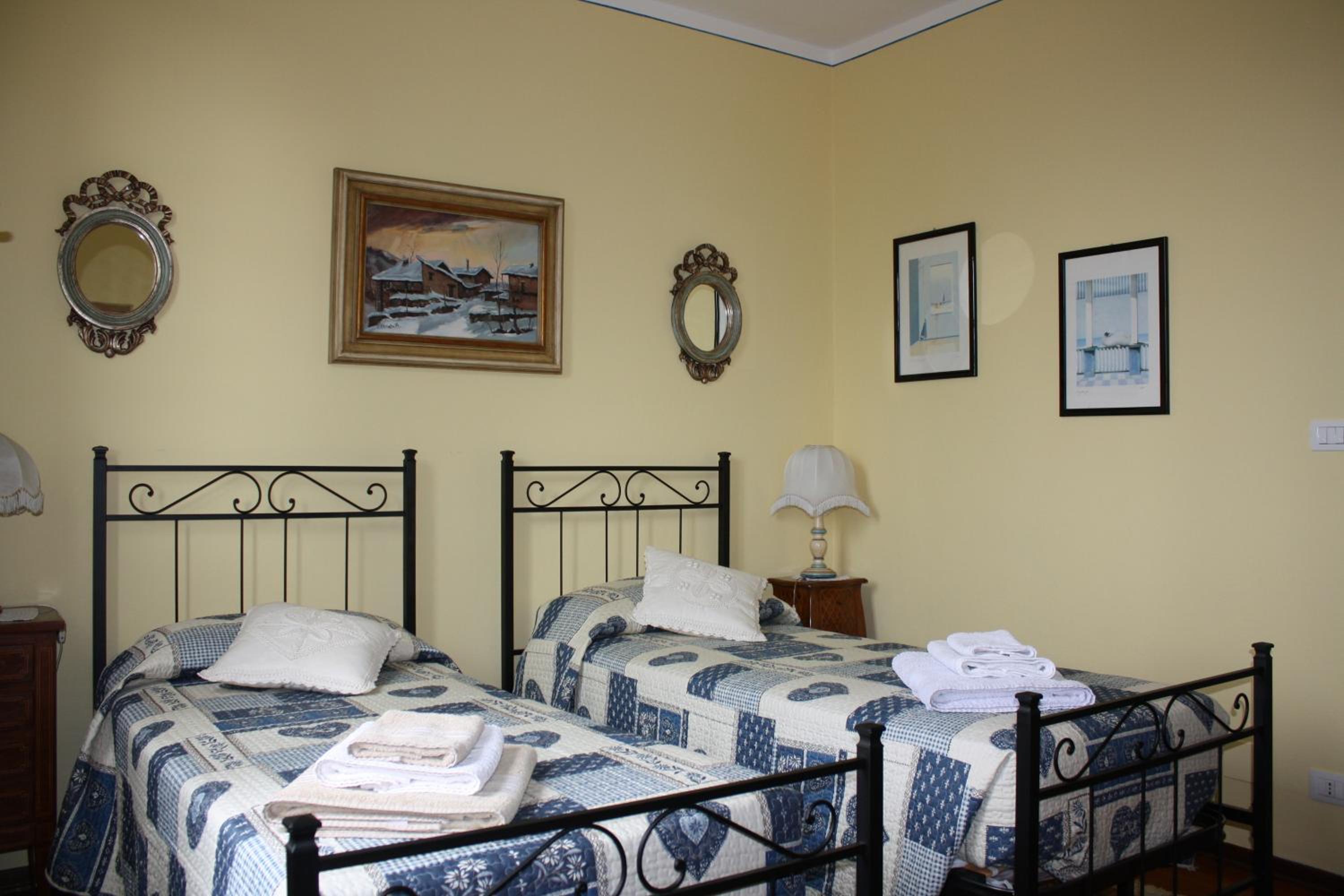 Twin Room photo 2
