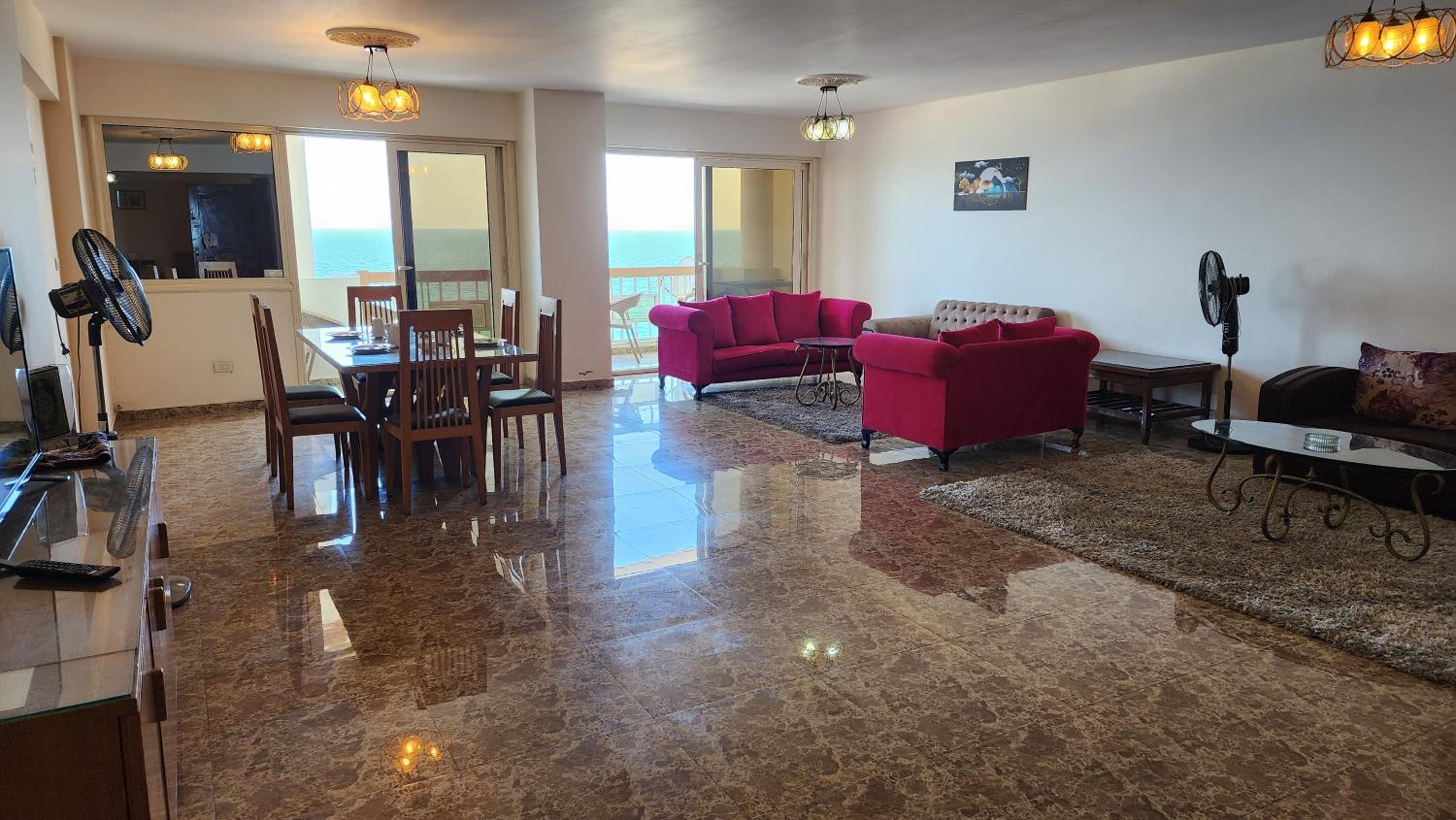 Apartment with Sea View - Photo 27