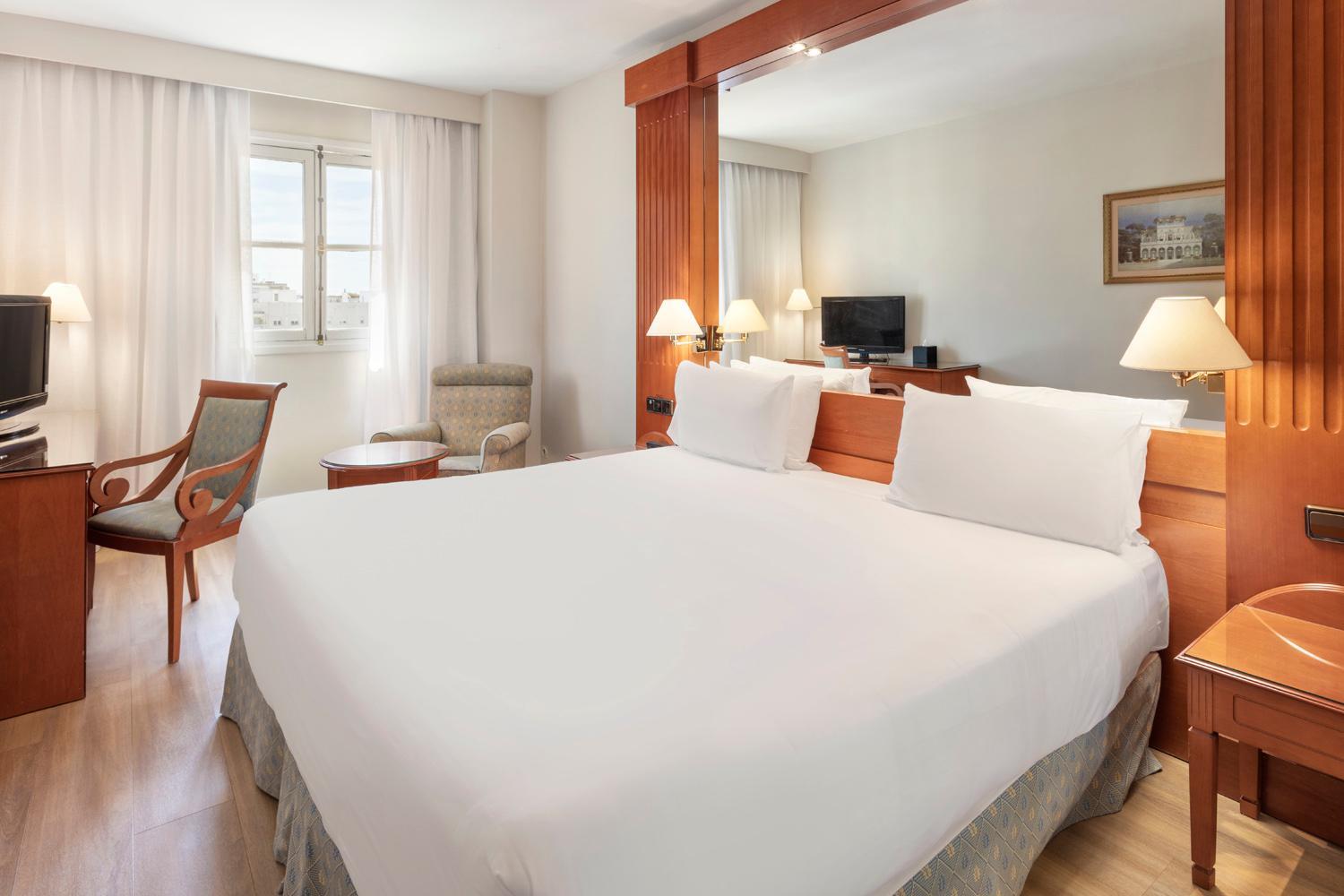 Double or Twin Room - Photo 1