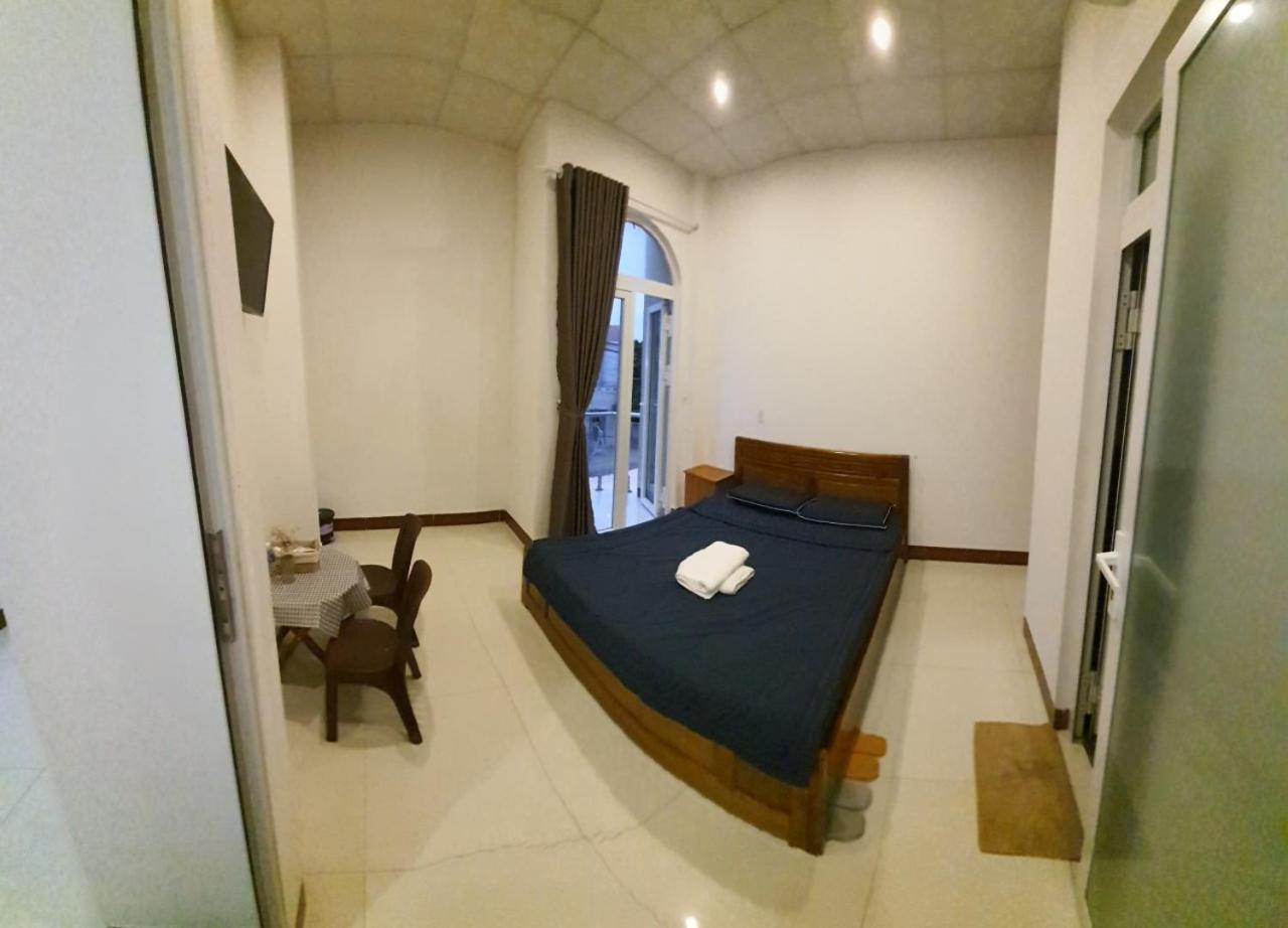 Budget Double Room - Photo 5