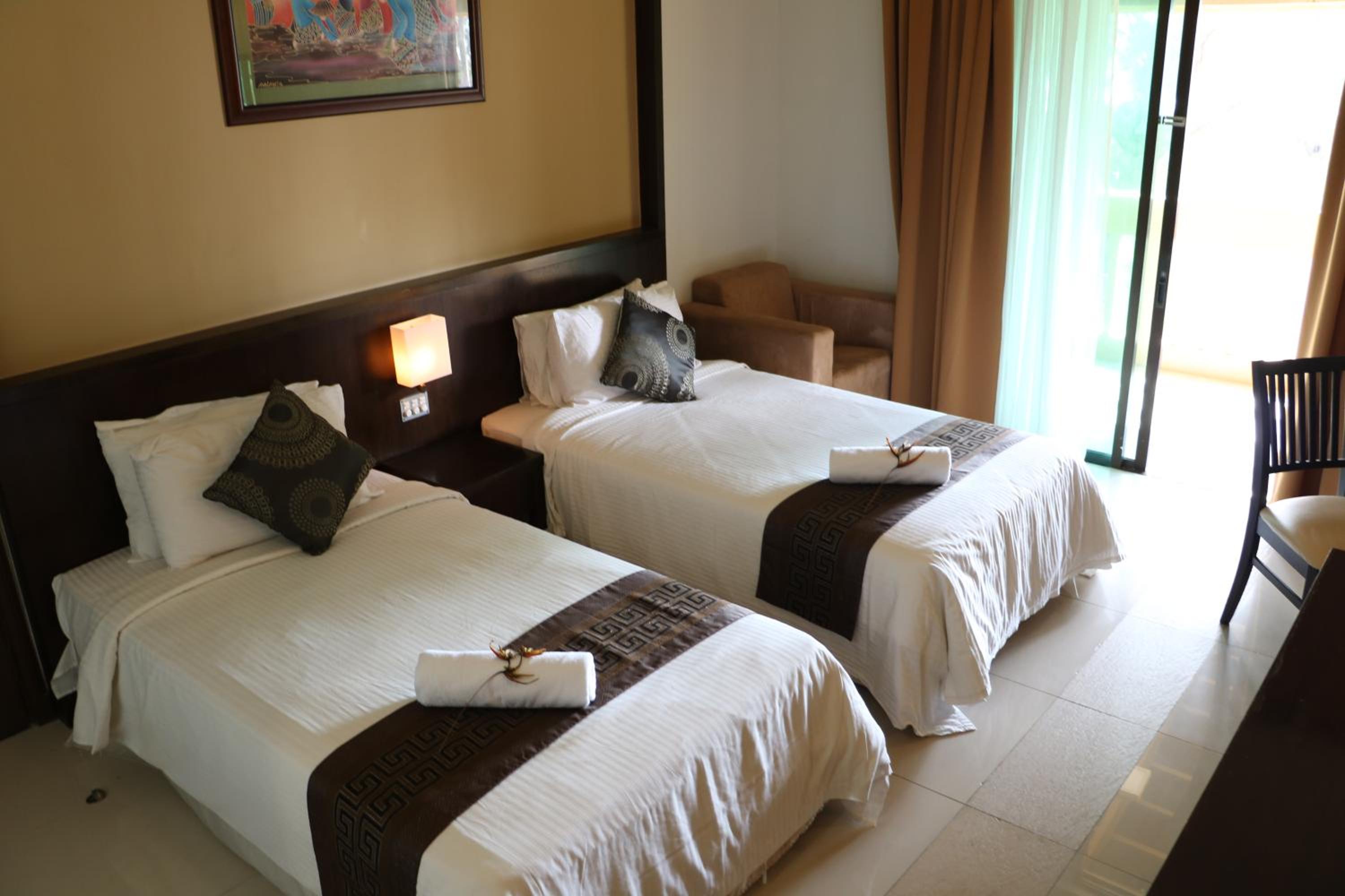 Deluxe Twin Room (Seaview)