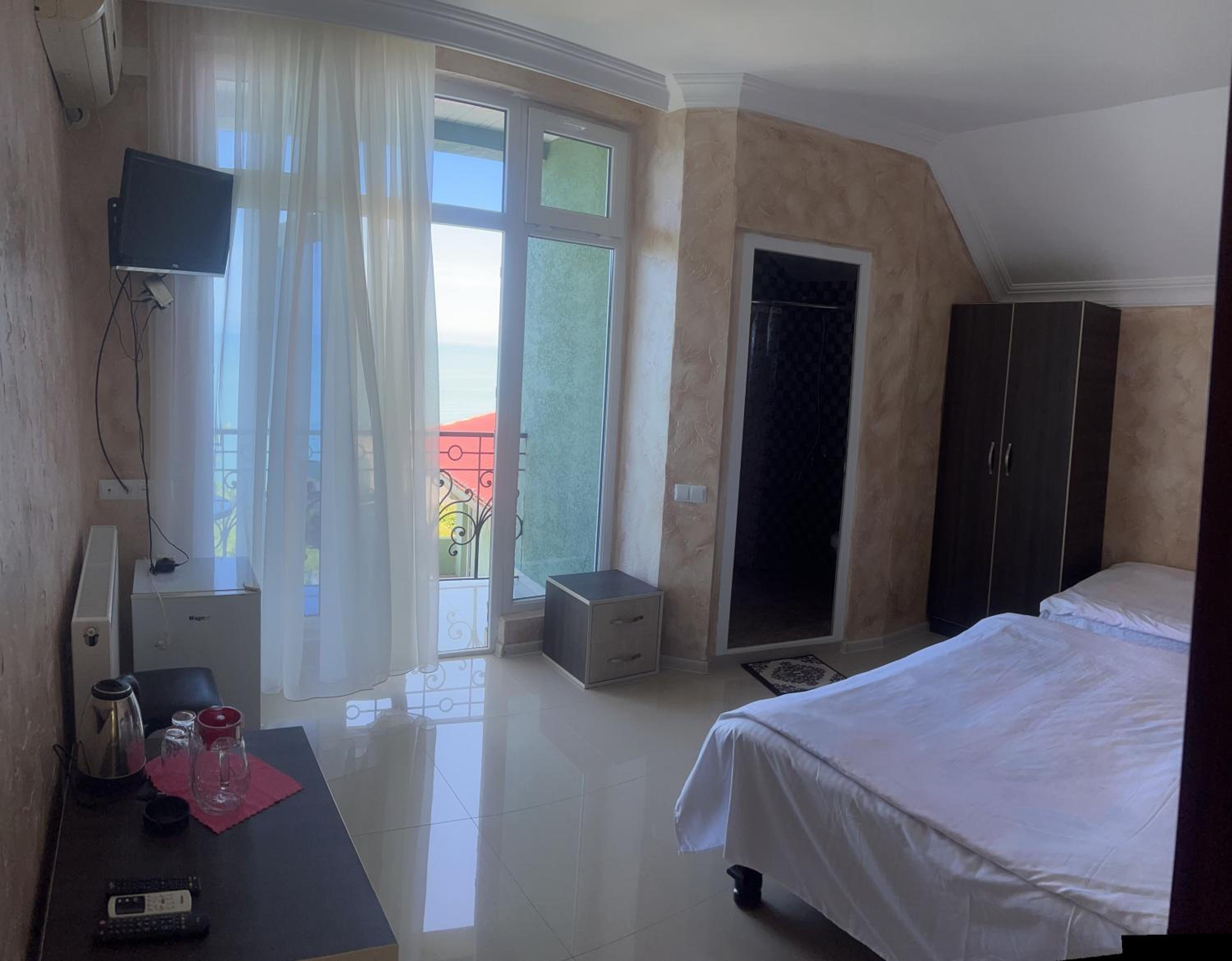 Standard Triple Room with Sea View photo 1