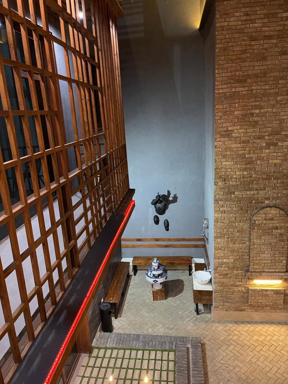 Twin Room with Balcony photo 3