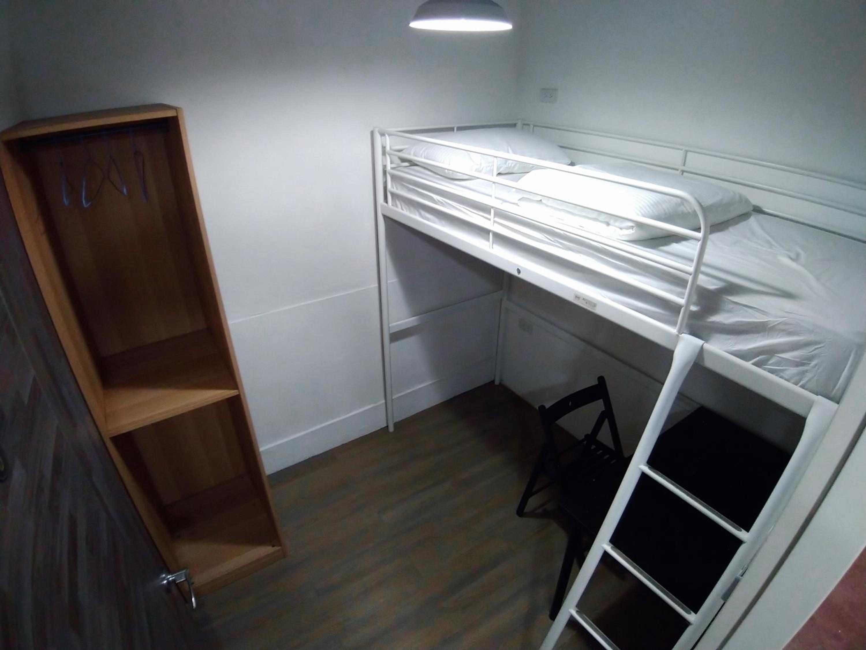 Standard Single Room with Shared Bathroom
