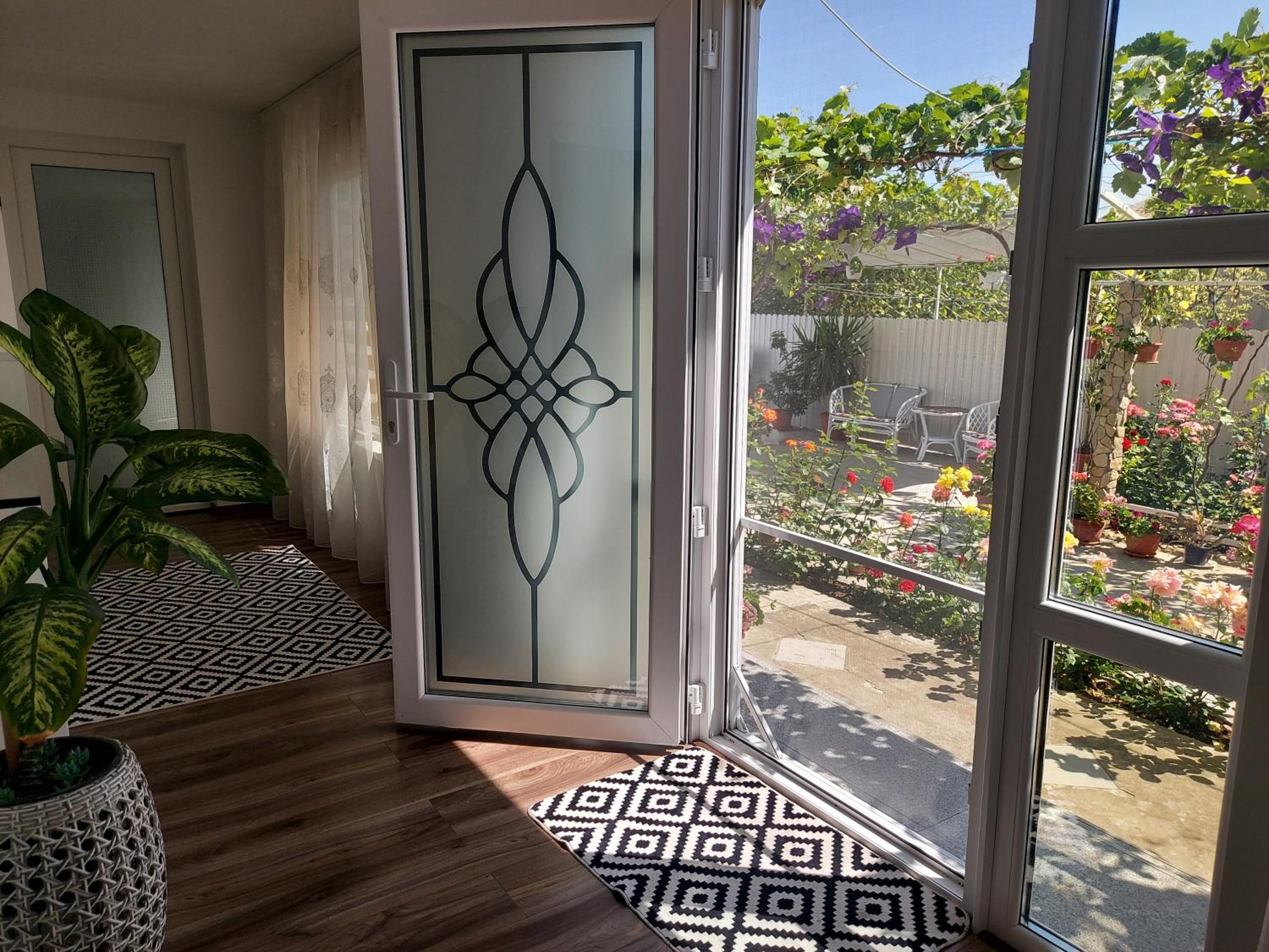 Three-Bedroom House photo 2
