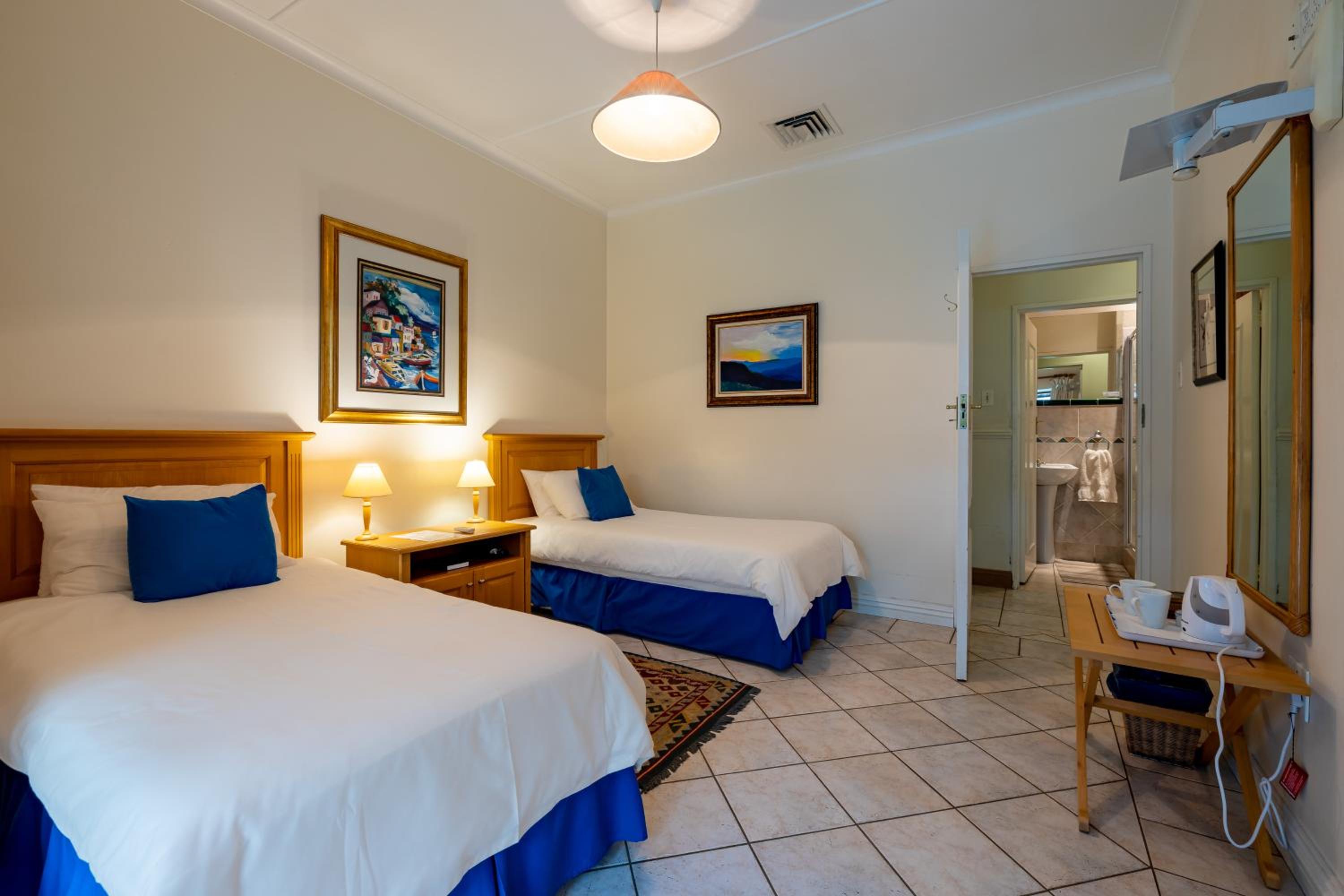 Comfort Twin Room photo 2
