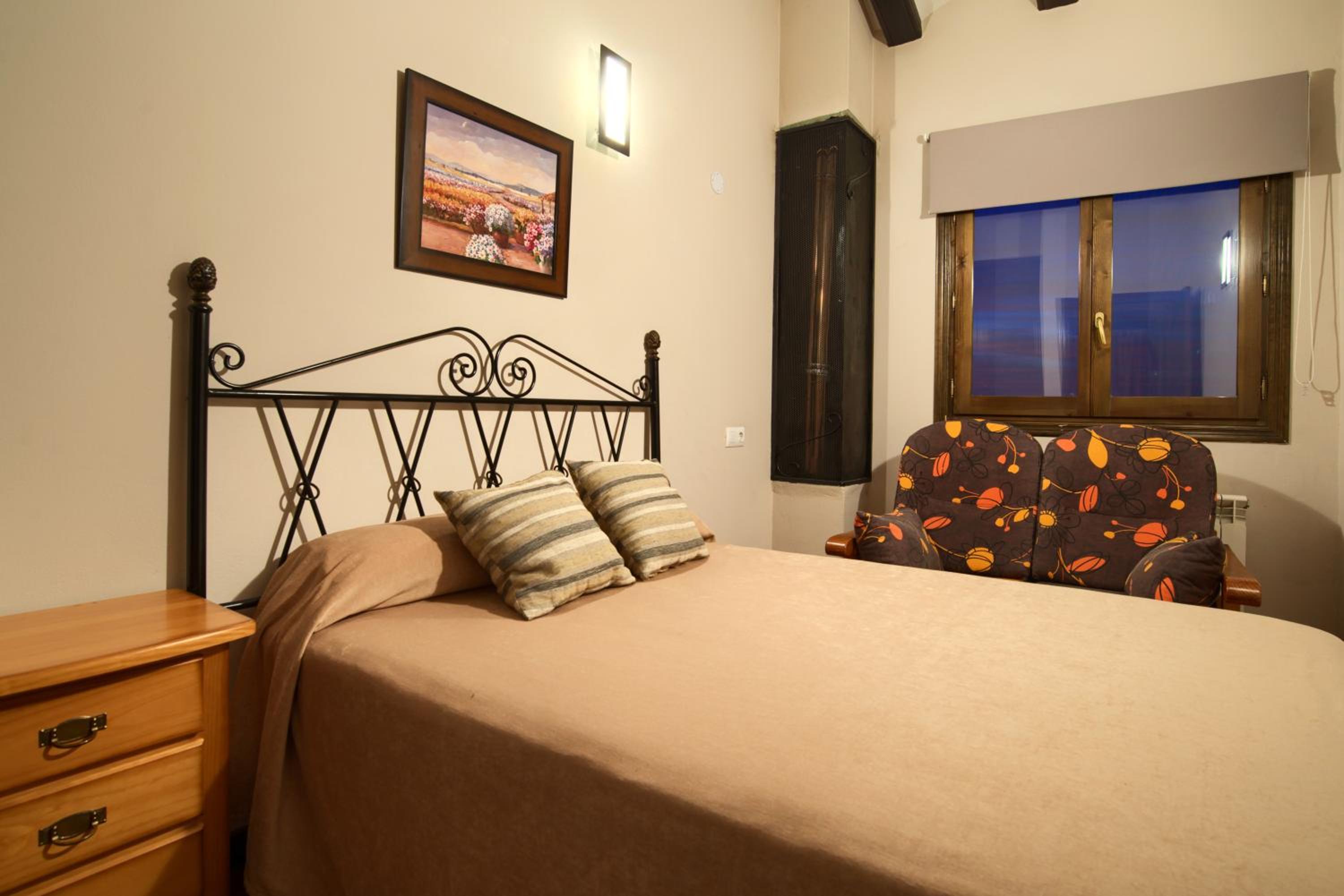 Three-Bedroom House photo 2