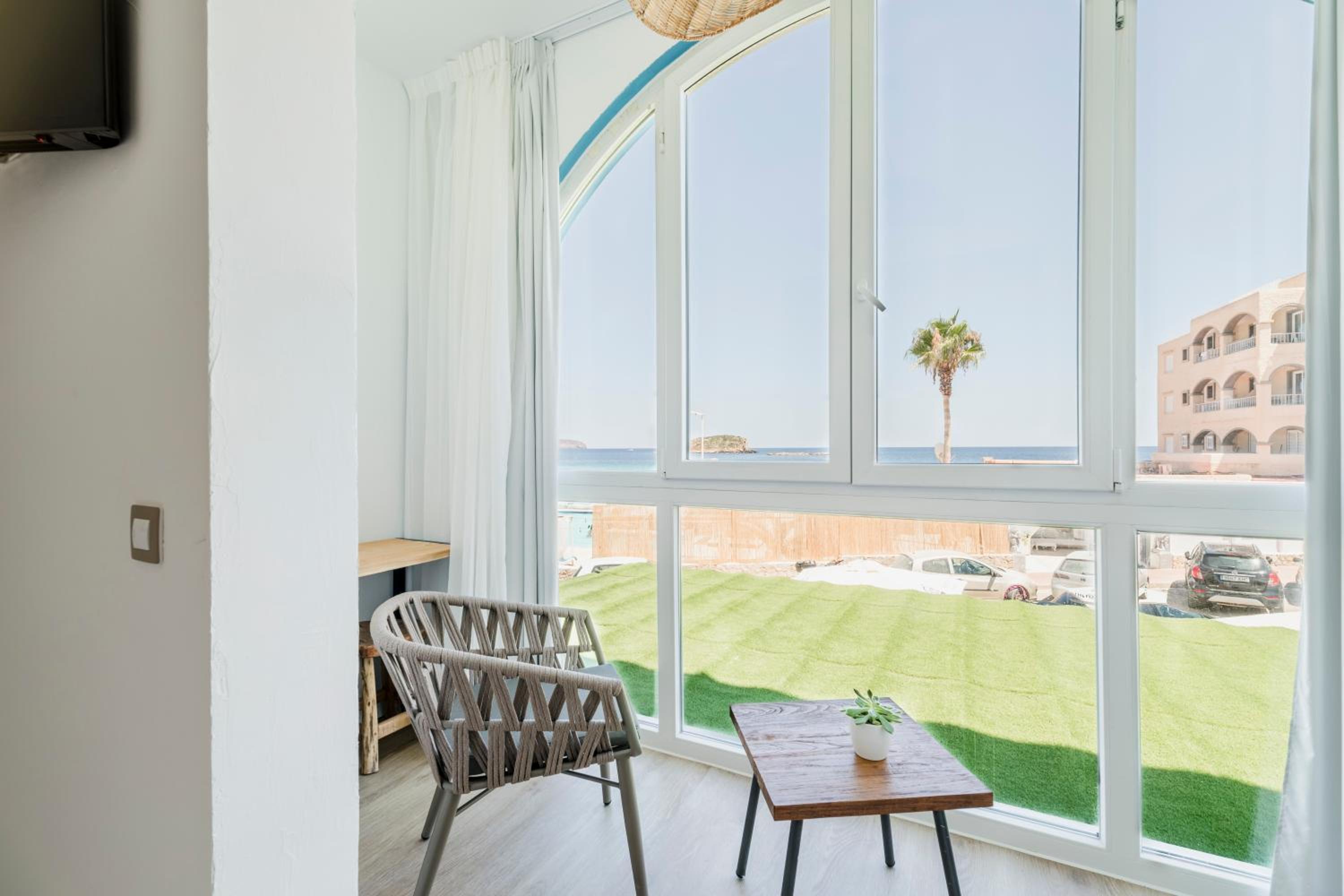 Superior Room with Sea View photo 2