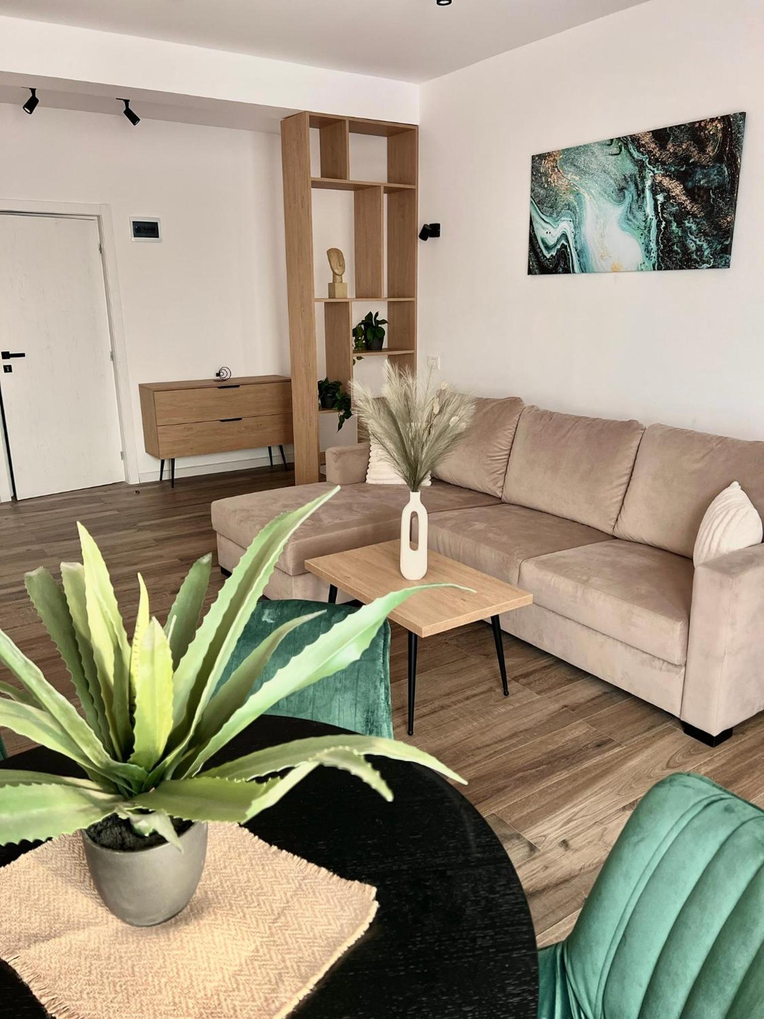 Deluxe Apartment - Photo 9