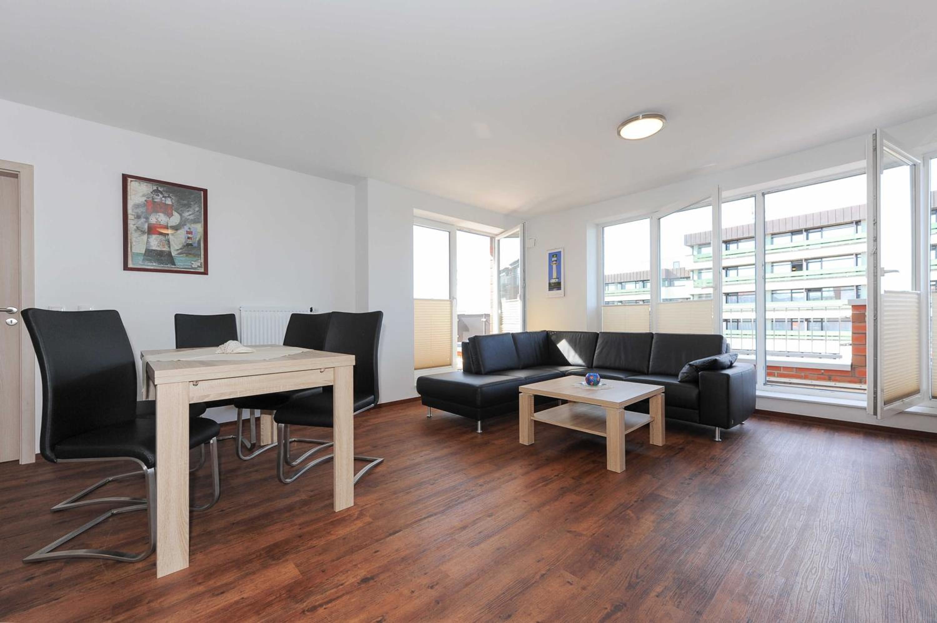 Two-Bedroom Apartment with Shower photo 1