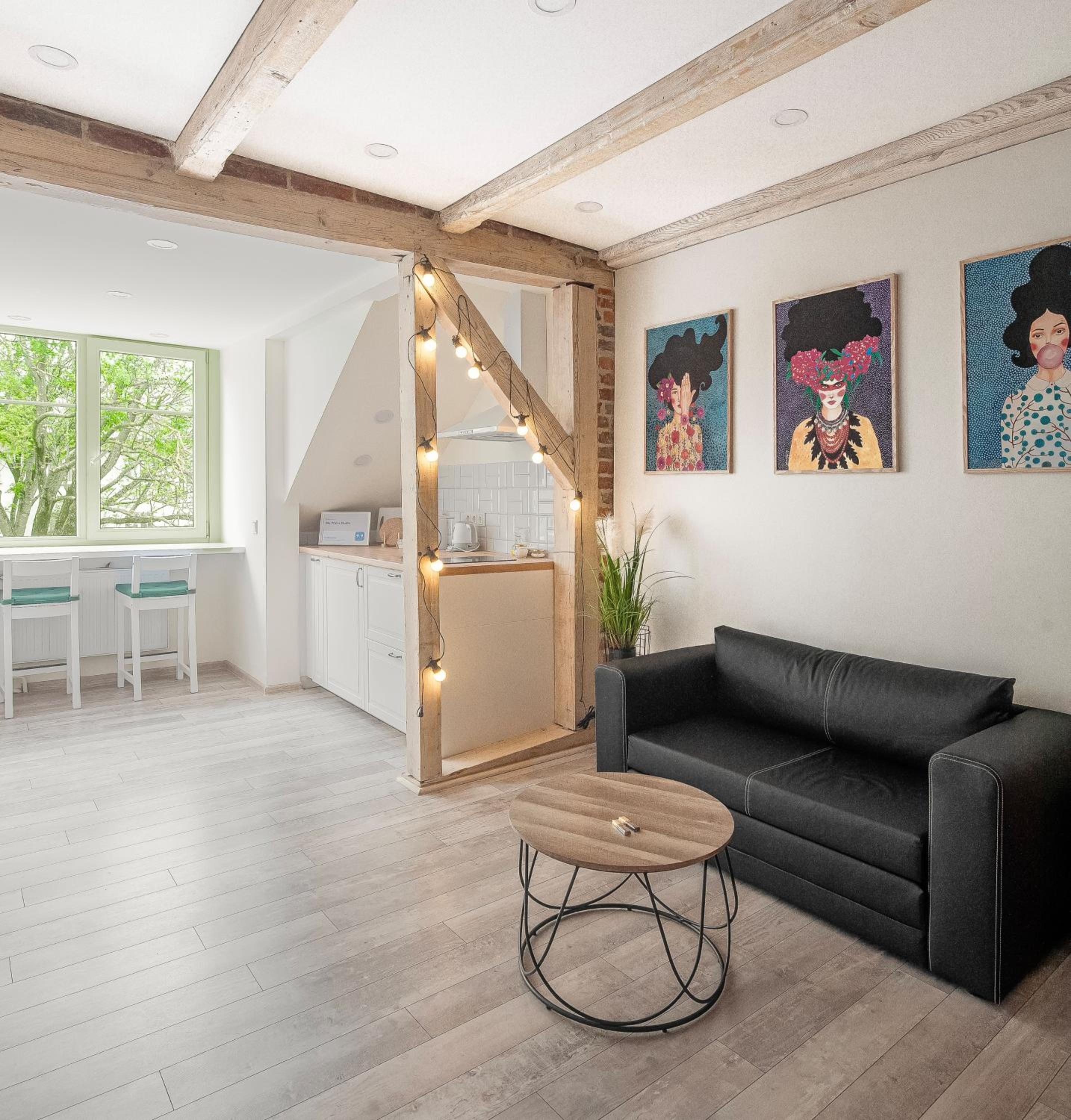 Superior Studio