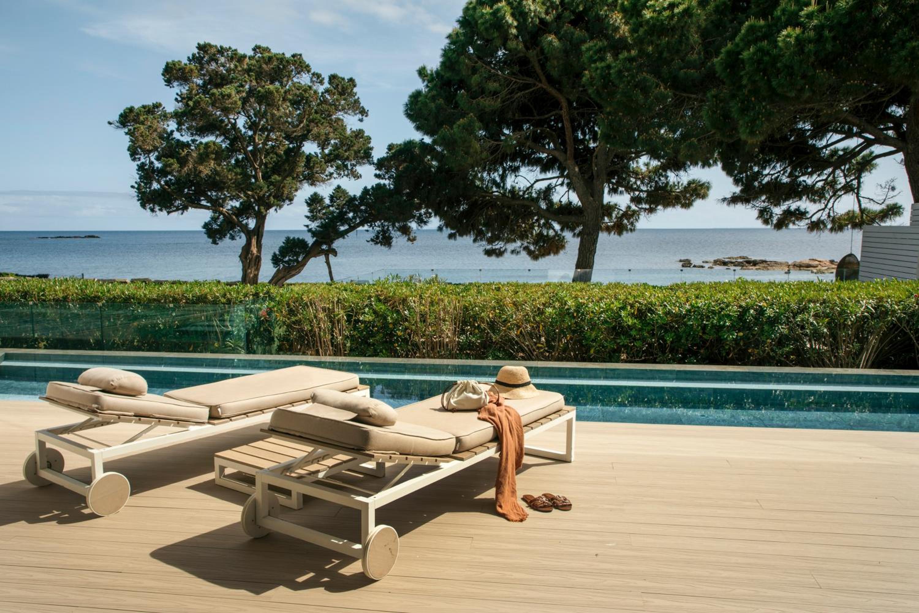 Ultimate ME+ Suite with Private Pool and Sea View