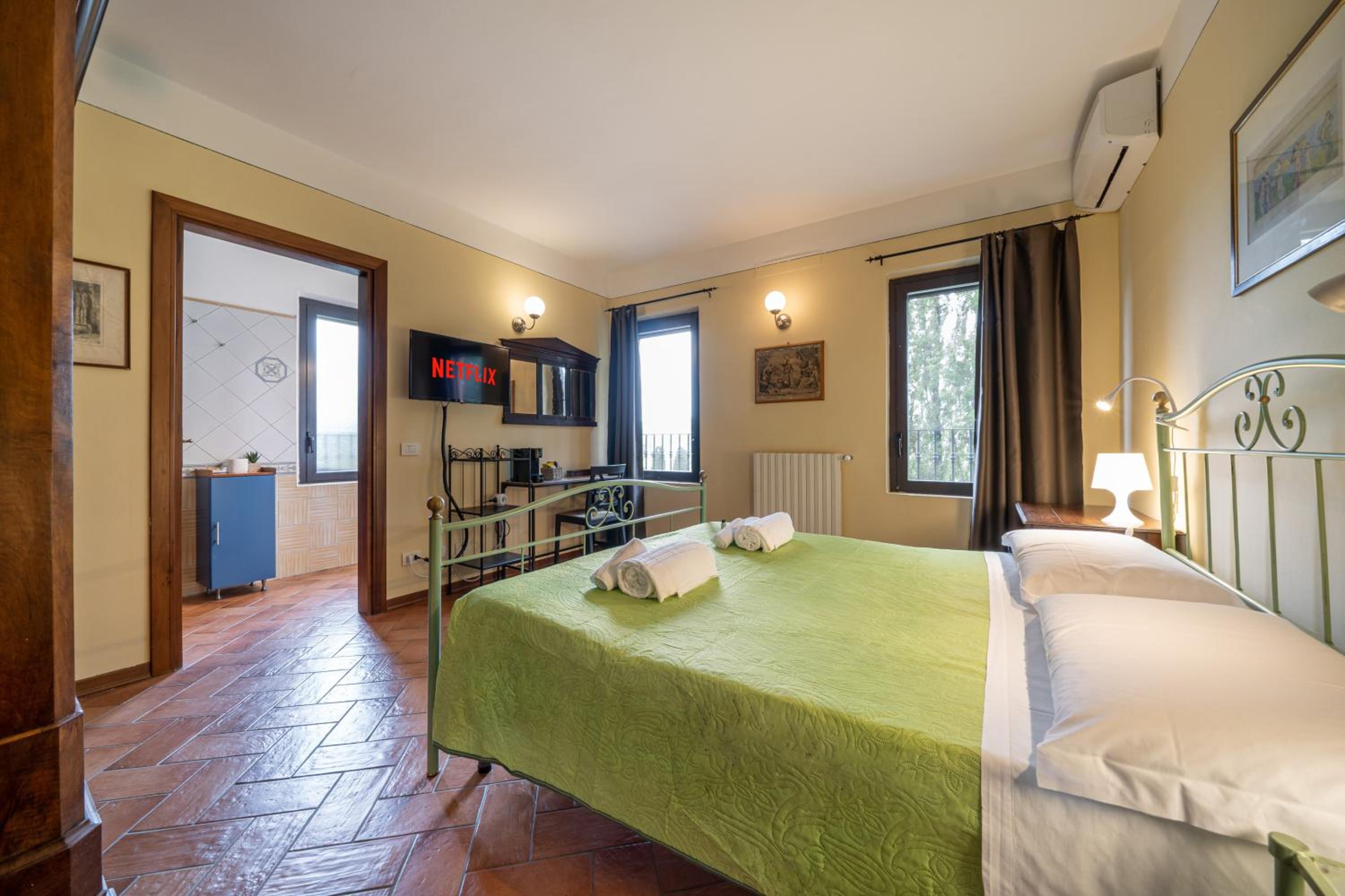 Double Room with Private Bathroom