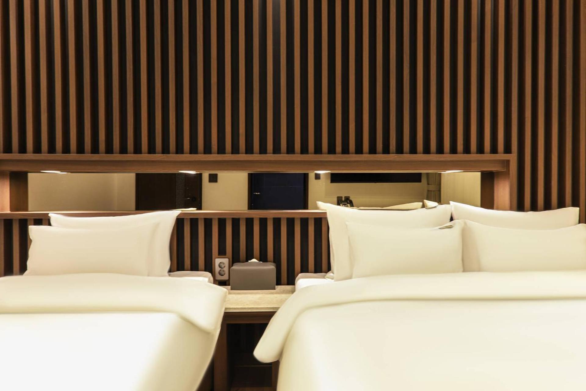 Superior Twin Room - Photo 2