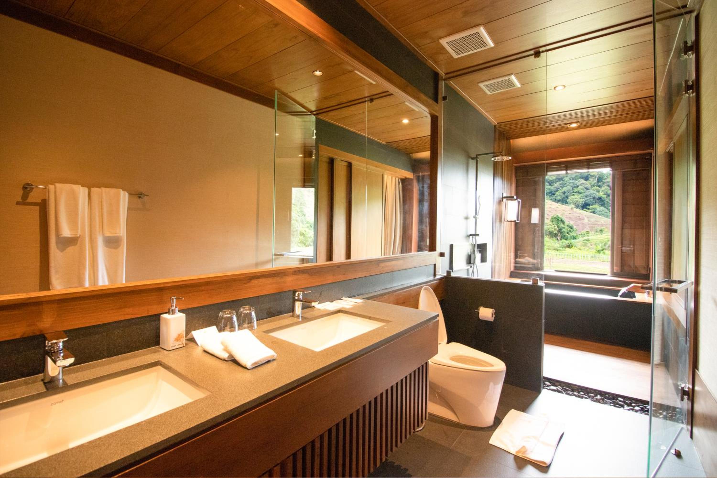 Grand Imperial Onsen Suite photo 3