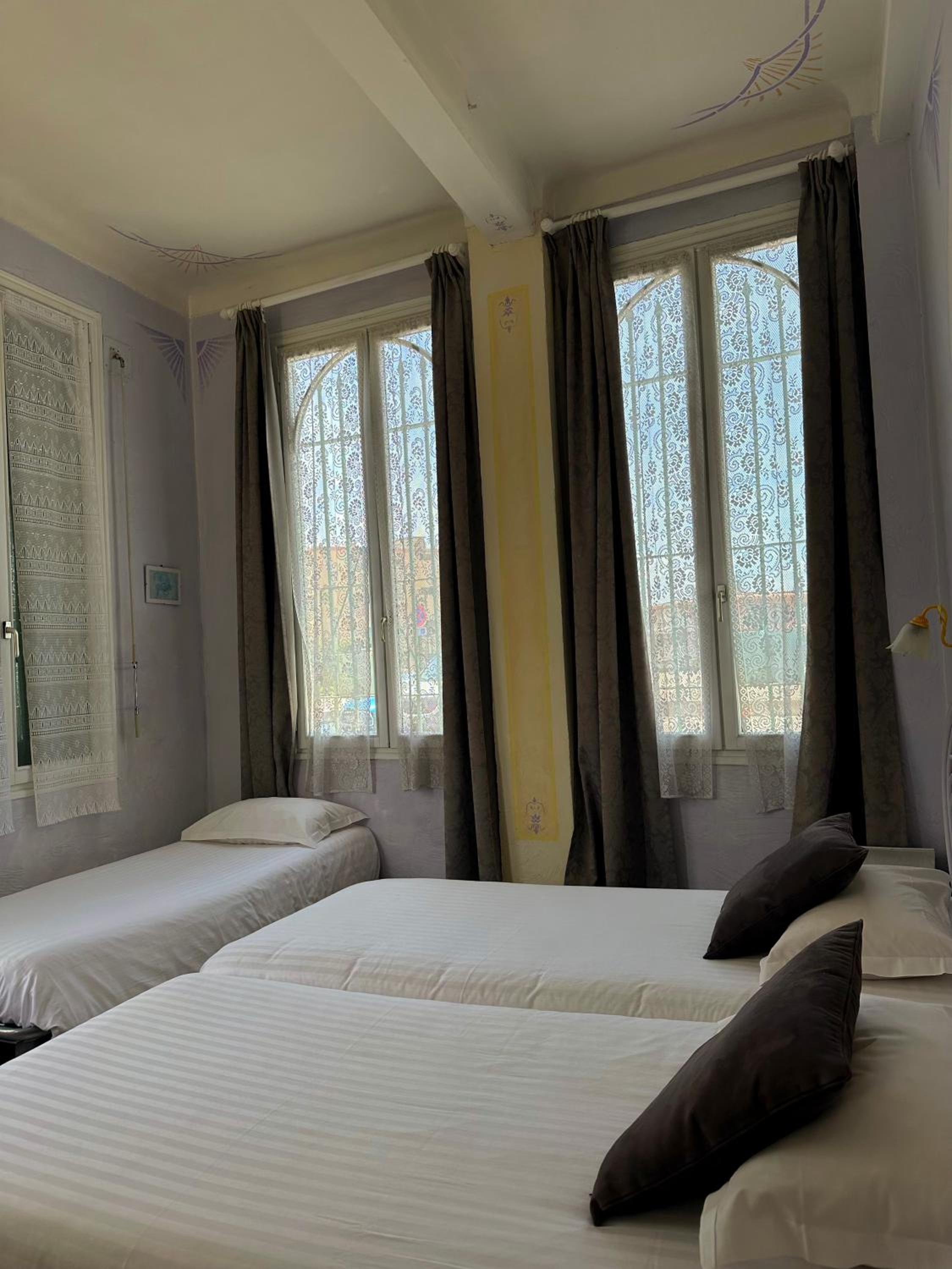 Triple Room - Photo 3