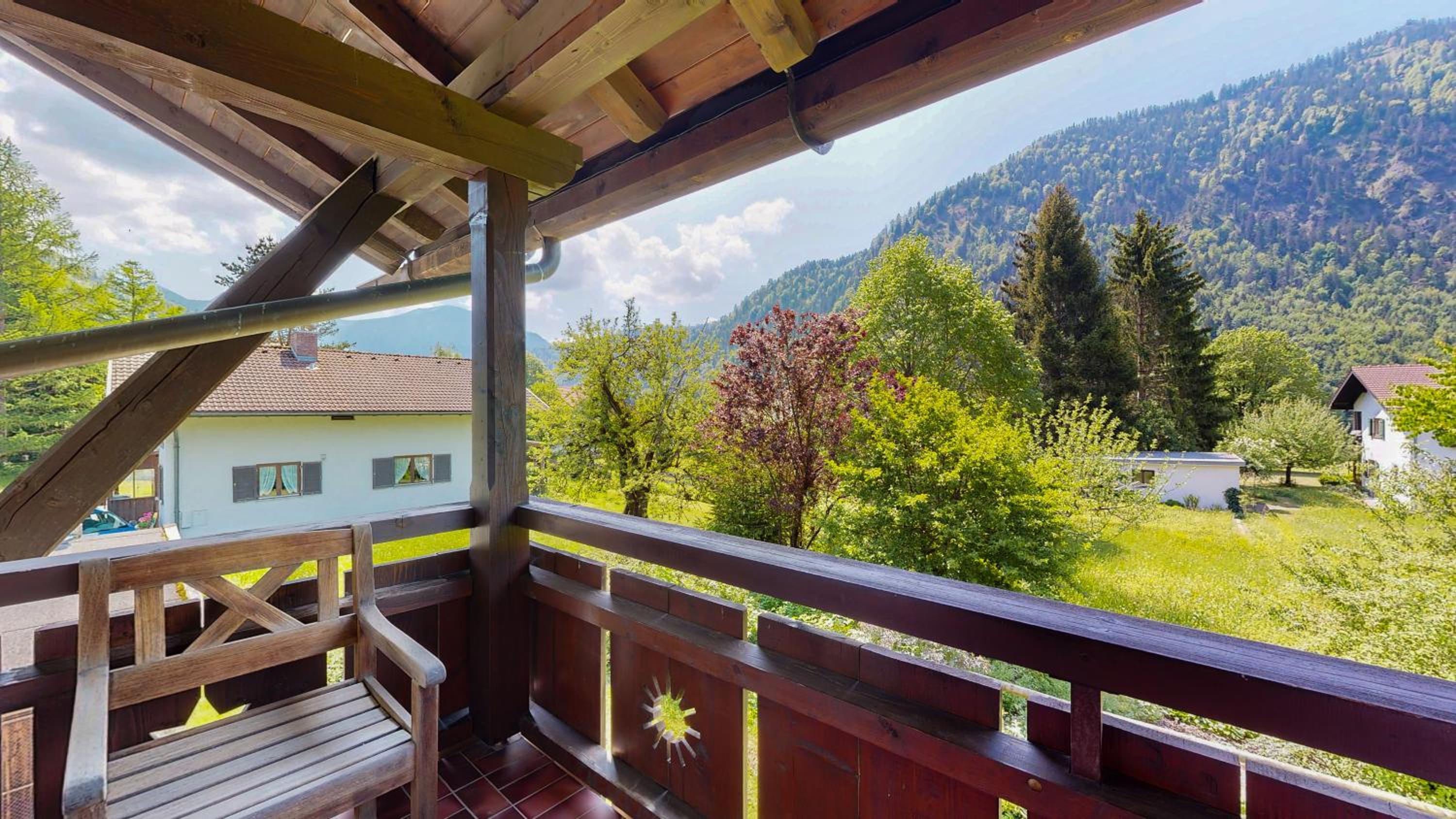 Apartment with Mountain View 2 photo 2