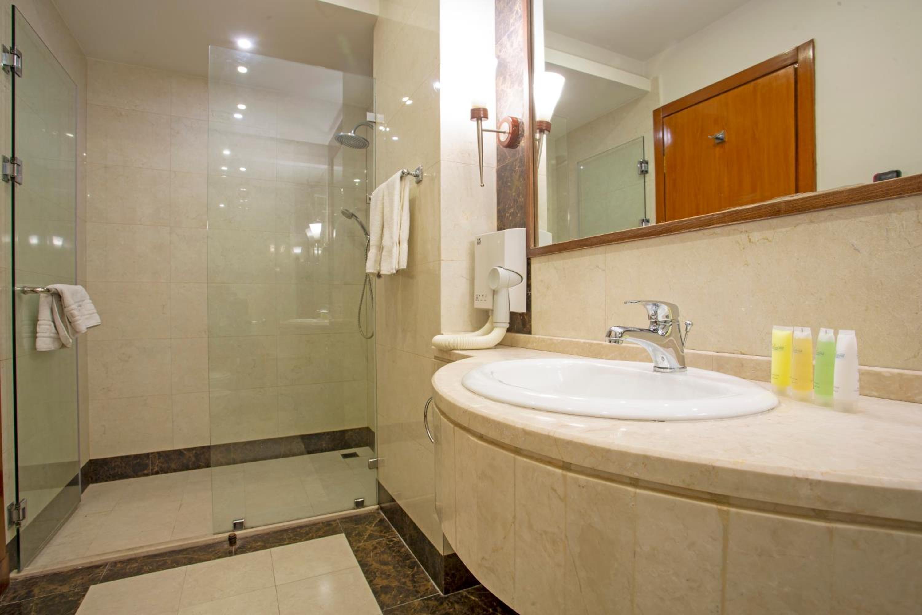 Standard Room - Photo 2