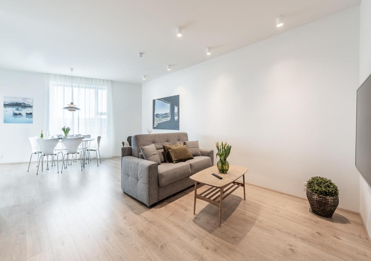 Superior Two-Bedroom Apartment with 2 Bathrooms - Photo 34