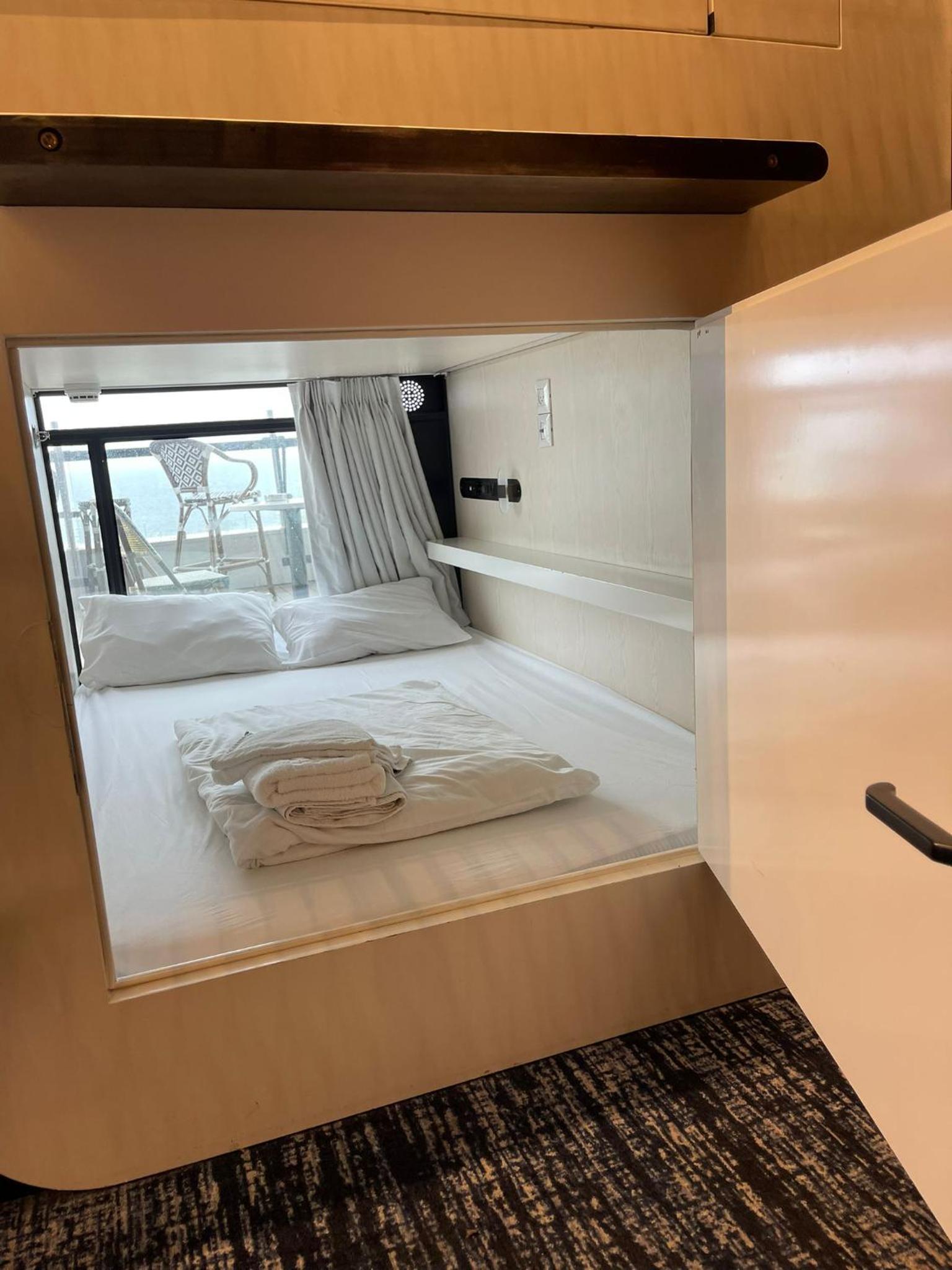 Double Sea View Pod - Photo 8