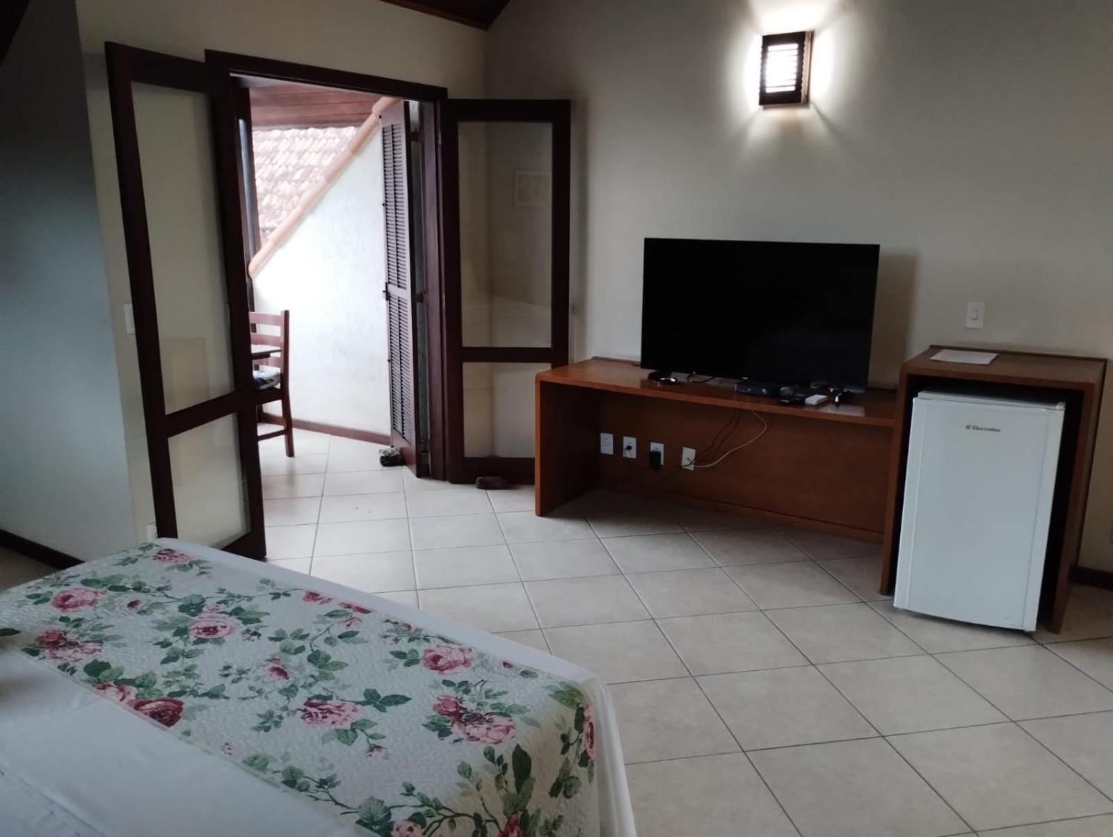 Deluxe Suite with Spa Bath photo 3