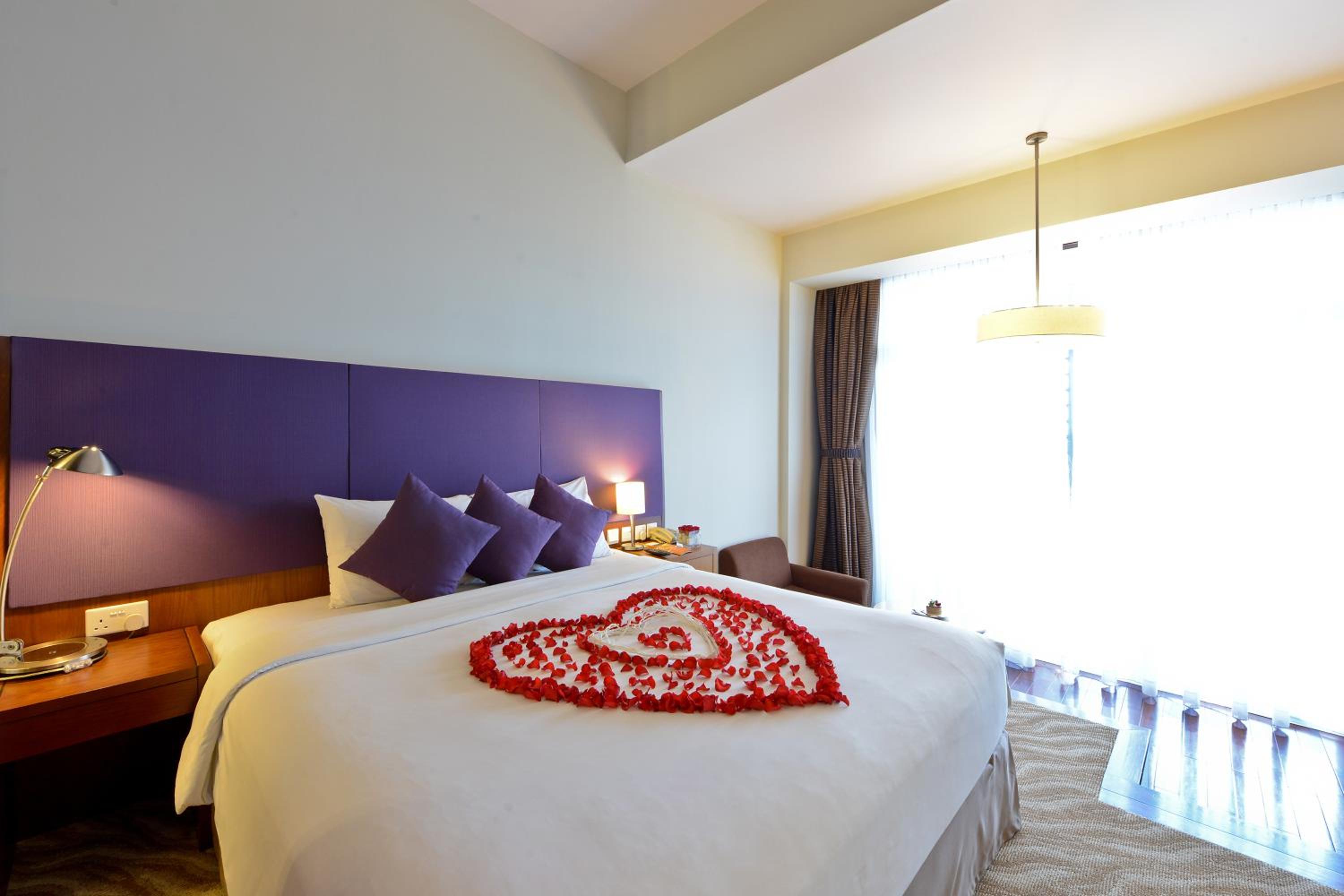 Executive King Room - Photo 14