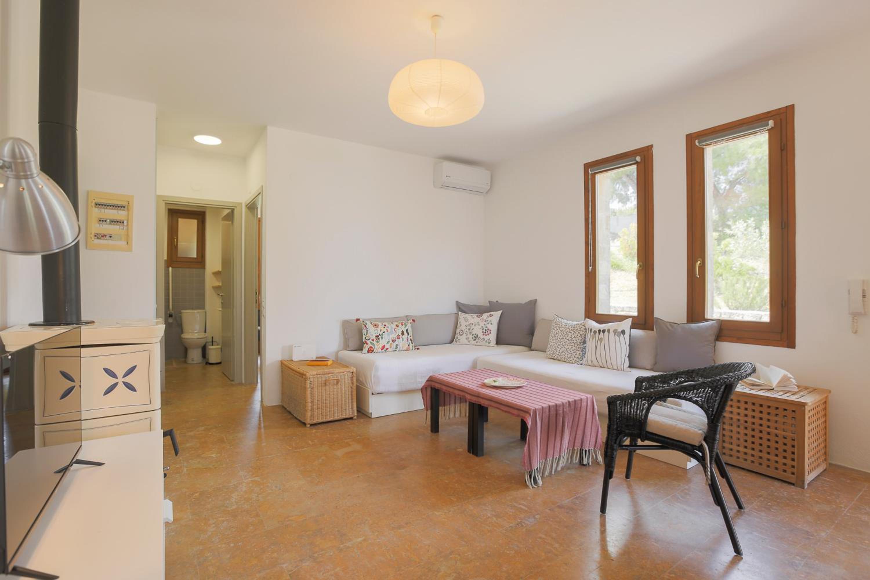 Three-Bedroom Villa photo 3