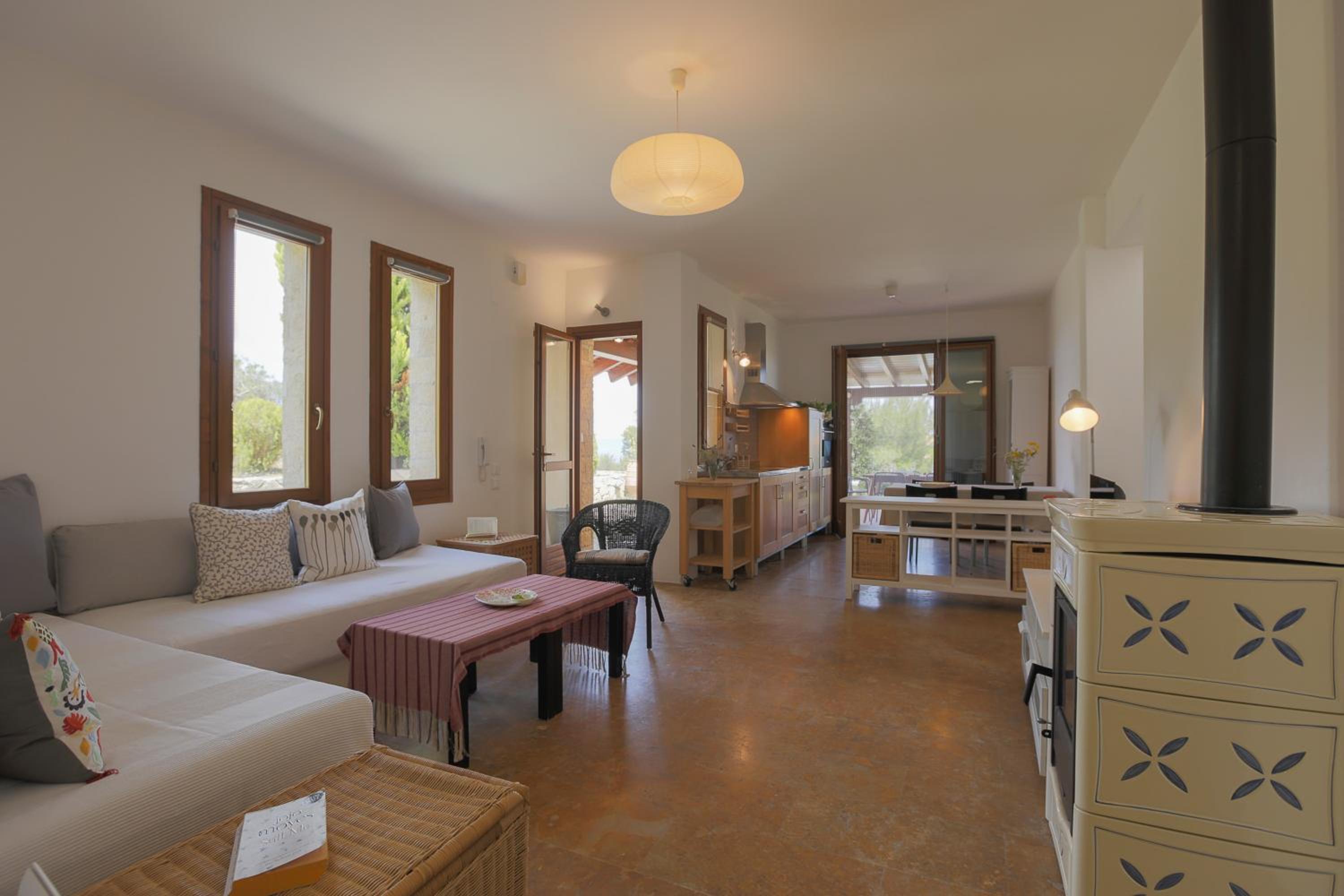Three-Bedroom Villa photo 1