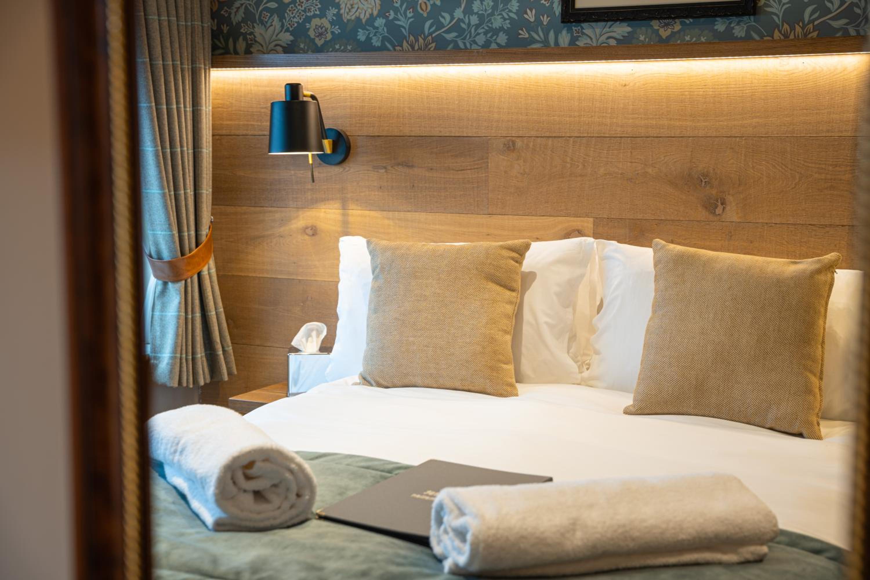 Small Double Room photo 2
