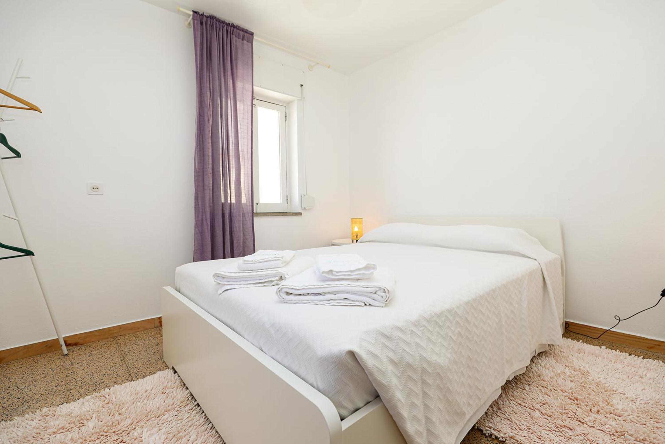 Three-Bedroom Apartment - Photo 10