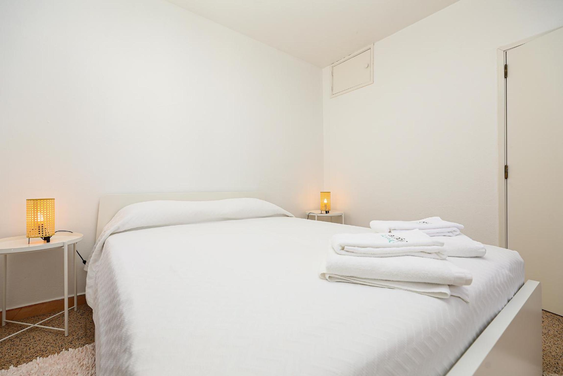 Three-Bedroom Apartment - Photo 11