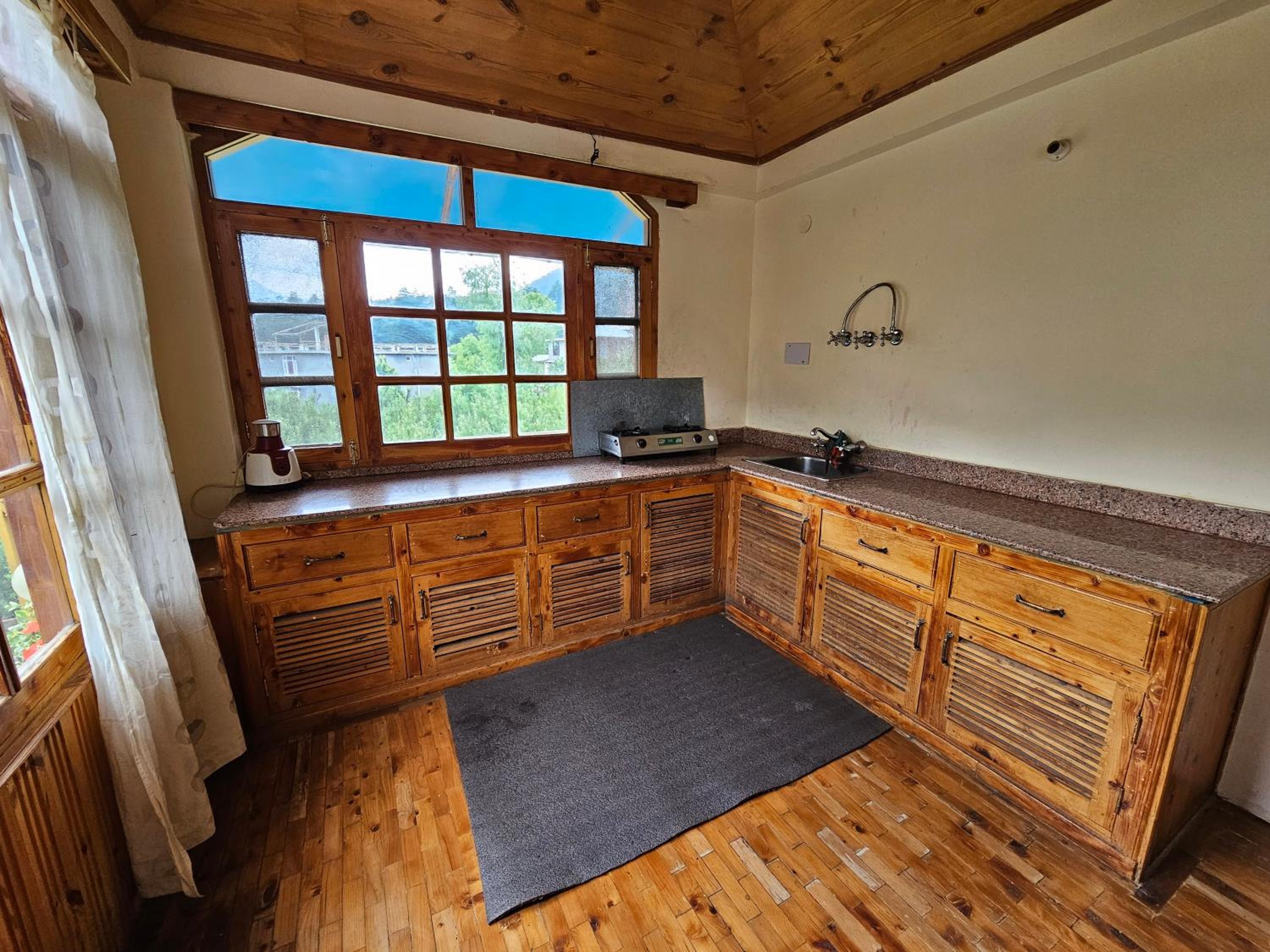 Two-Bedroom Suite - Photo 12